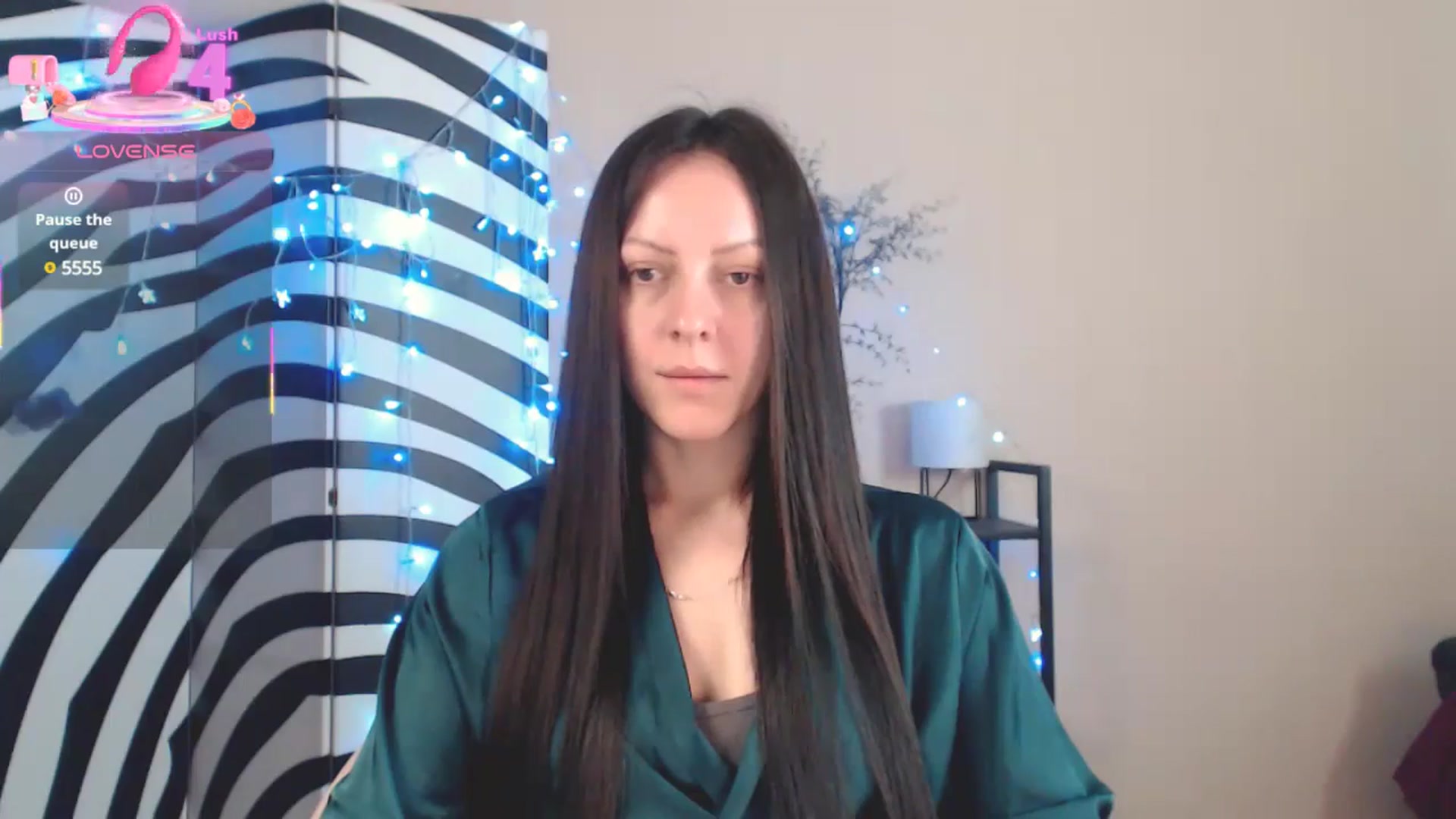 Gallery image thumbnail from BrunetteMuse's myfreecams stream on, 06/05/2025, 10:34 image 8 of 20