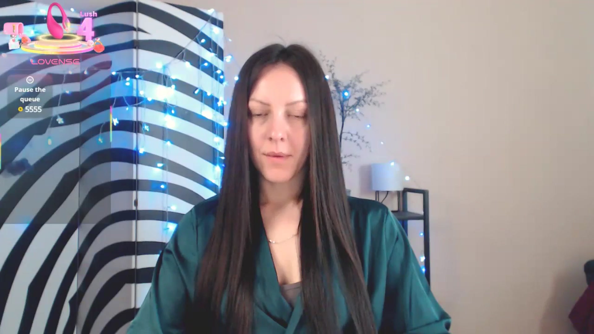 Gallery image thumbnail from BrunetteMuse's myfreecams stream on, 06/05/2025, 10:34 image 7 of 20