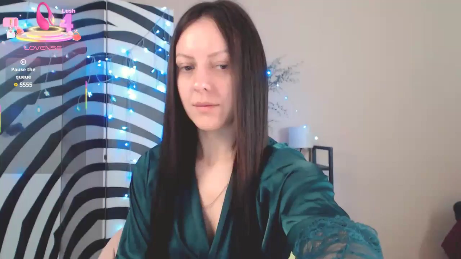 Gallery image thumbnail from BrunetteMuse's myfreecams stream on, 06/05/2025, 10:34 image 1 of 20