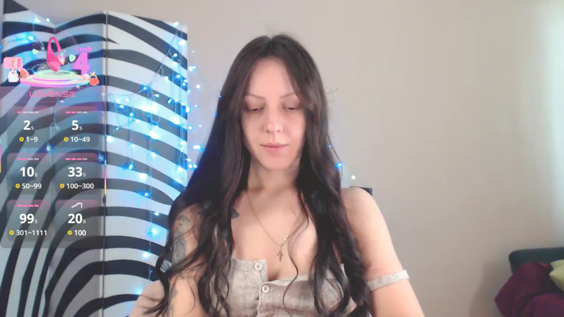 Gallery image thumbnail from BrunetteMuse's myfreecams stream on, 06/12/2025, 11:10 image 7 of 20
