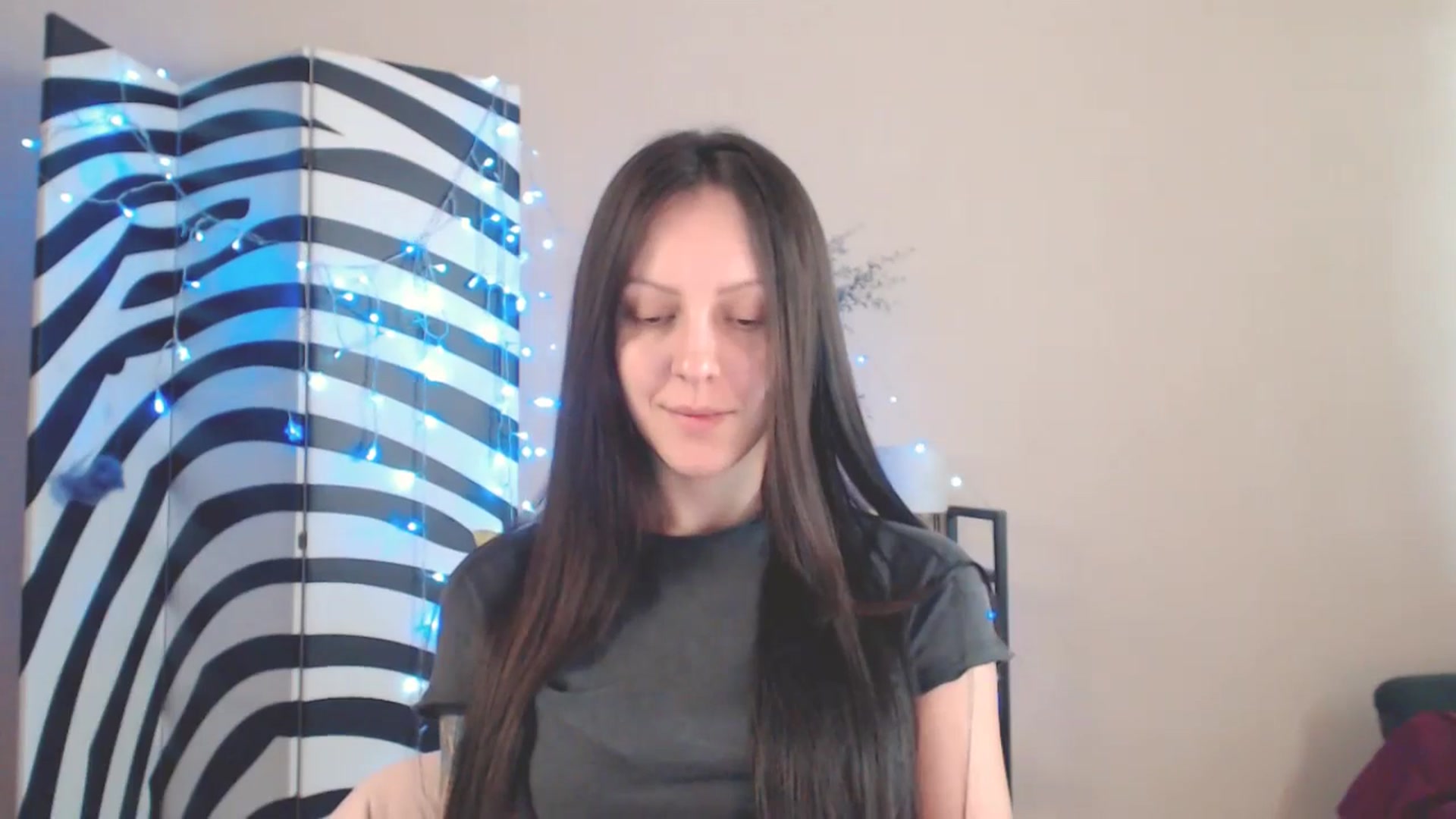 Gallery image thumbnail from BrunetteMuse's myfreecams stream on, 06/13/2025, 10:36 image 11 of 20