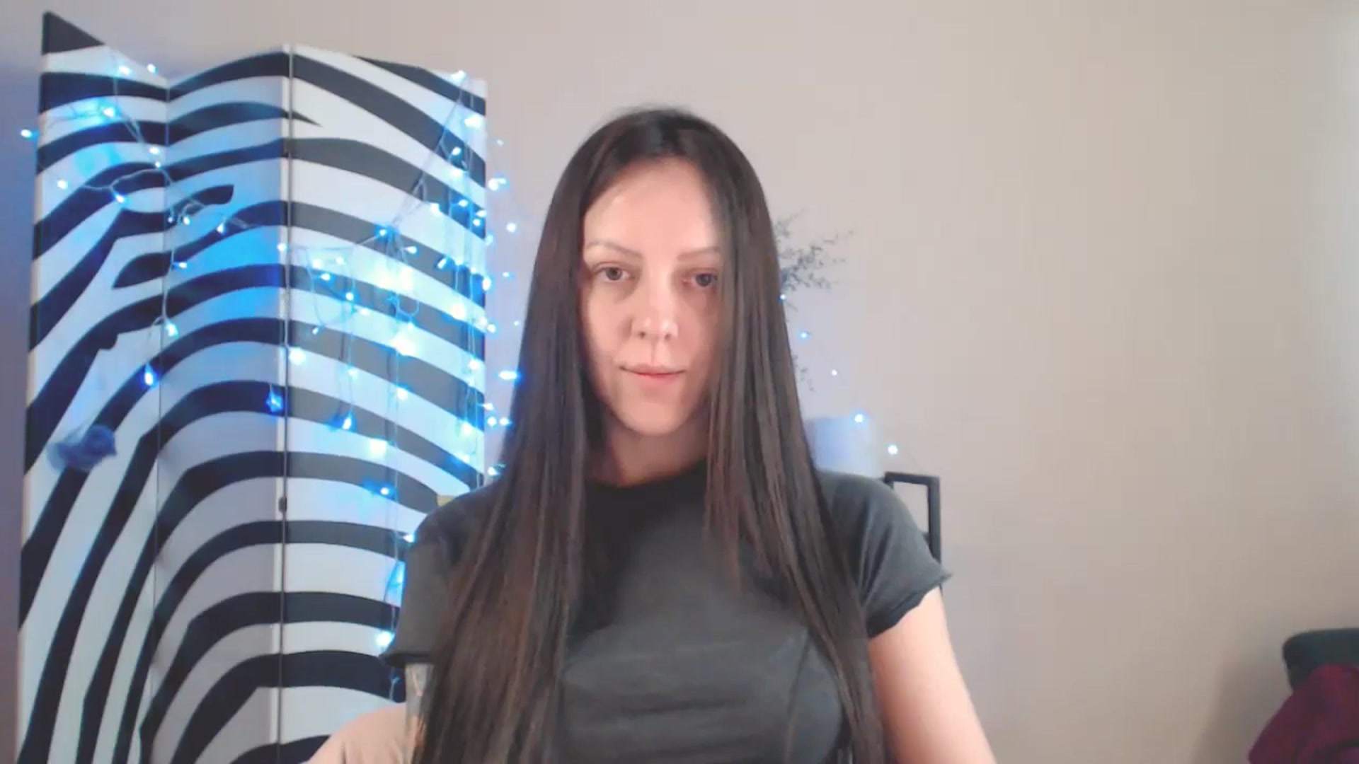 Gallery image thumbnail from BrunetteMuse's myfreecams stream on, 06/13/2025, 10:36 image 4 of 20