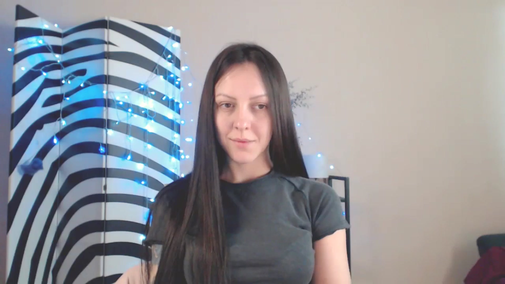 Gallery image thumbnail from BrunetteMuse's myfreecams stream on, 06/13/2025, 10:36 image 8 of 20