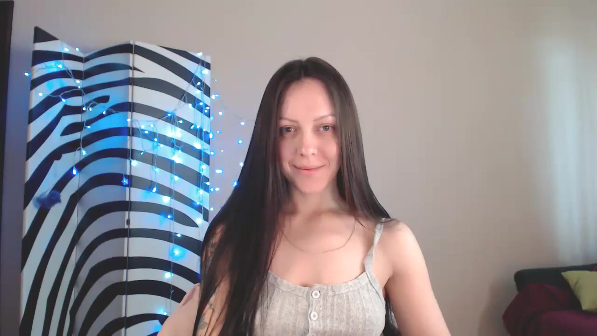 Gallery image thumbnail from BrunetteMuse's myfreecams stream on, 06/19/2025, 09:49 image 2 of 20