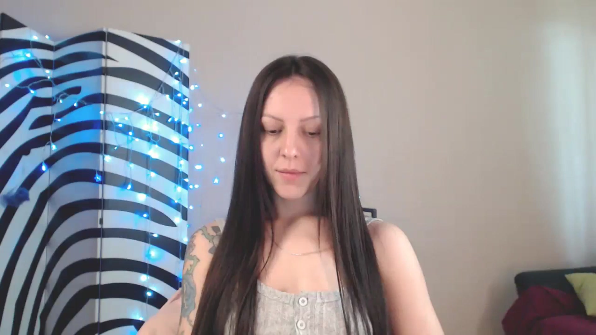 Gallery image thumbnail from BrunetteMuse's myfreecams stream on, 06/19/2025, 10:28 image 2 of 20