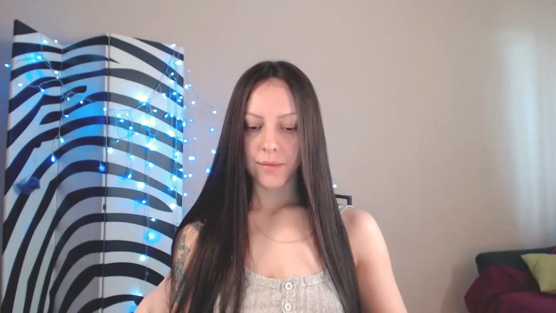 Gallery image thumbnail from BrunetteMuse's myfreecams stream on, 06/19/2025, 10:28 image 13 of 20