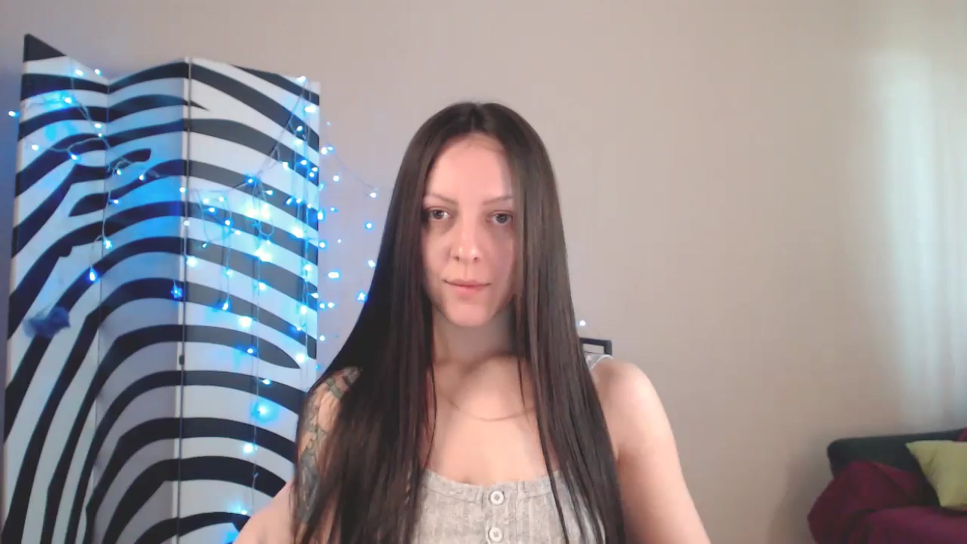 Gallery image thumbnail from BrunetteMuse's myfreecams stream on, 06/19/2025, 10:28 image 8 of 20