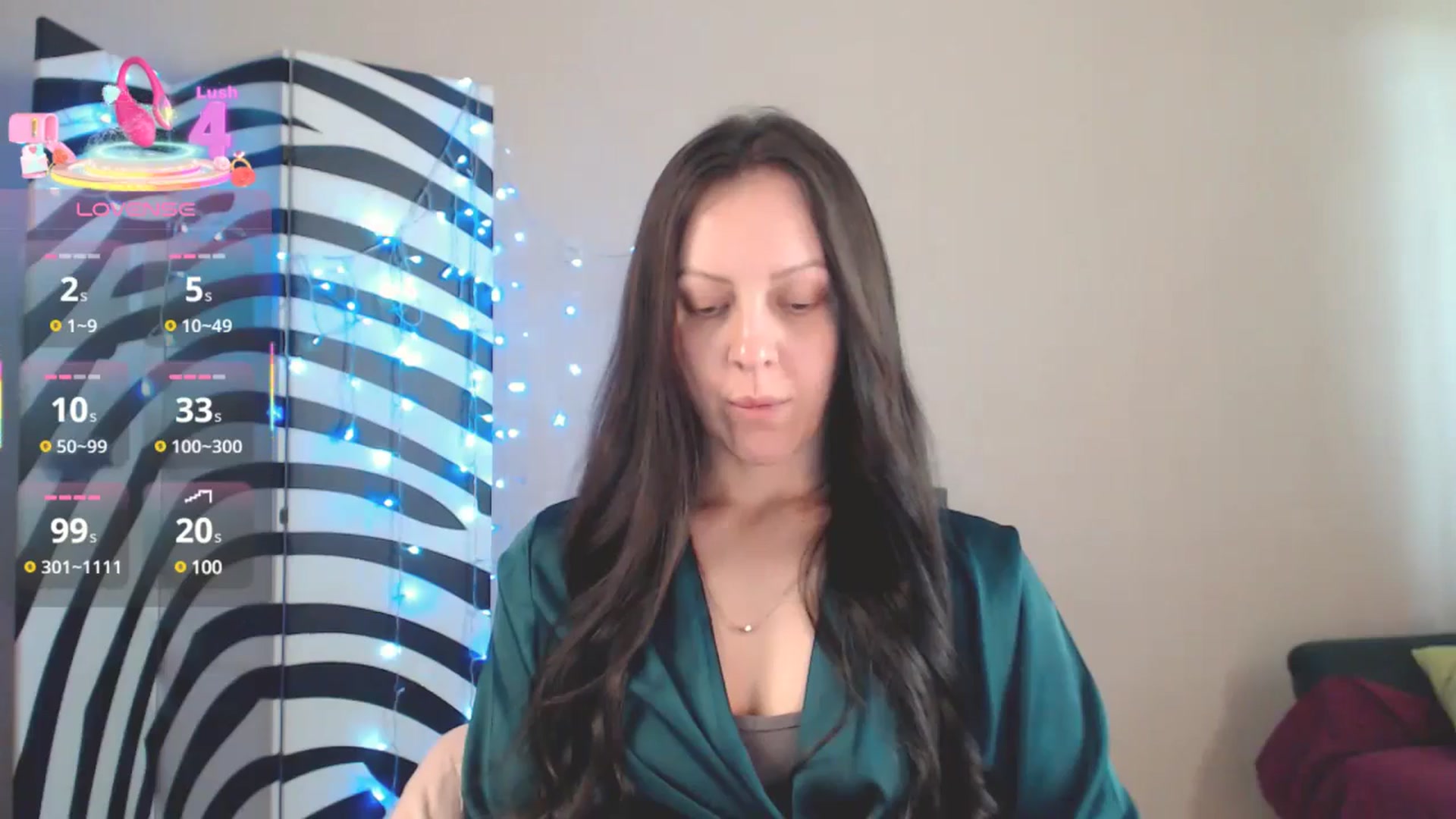 Gallery image thumbnail from BrunetteMuse's myfreecams stream on, 06/20/2025, 10:51 image 6 of 20