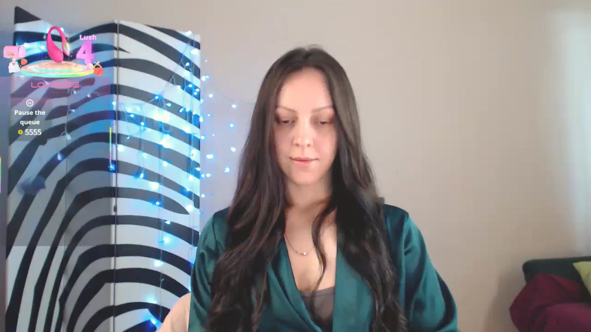 Gallery image thumbnail from BrunetteMuse's myfreecams stream on, 06/20/2025, 10:51 image 14 of 20