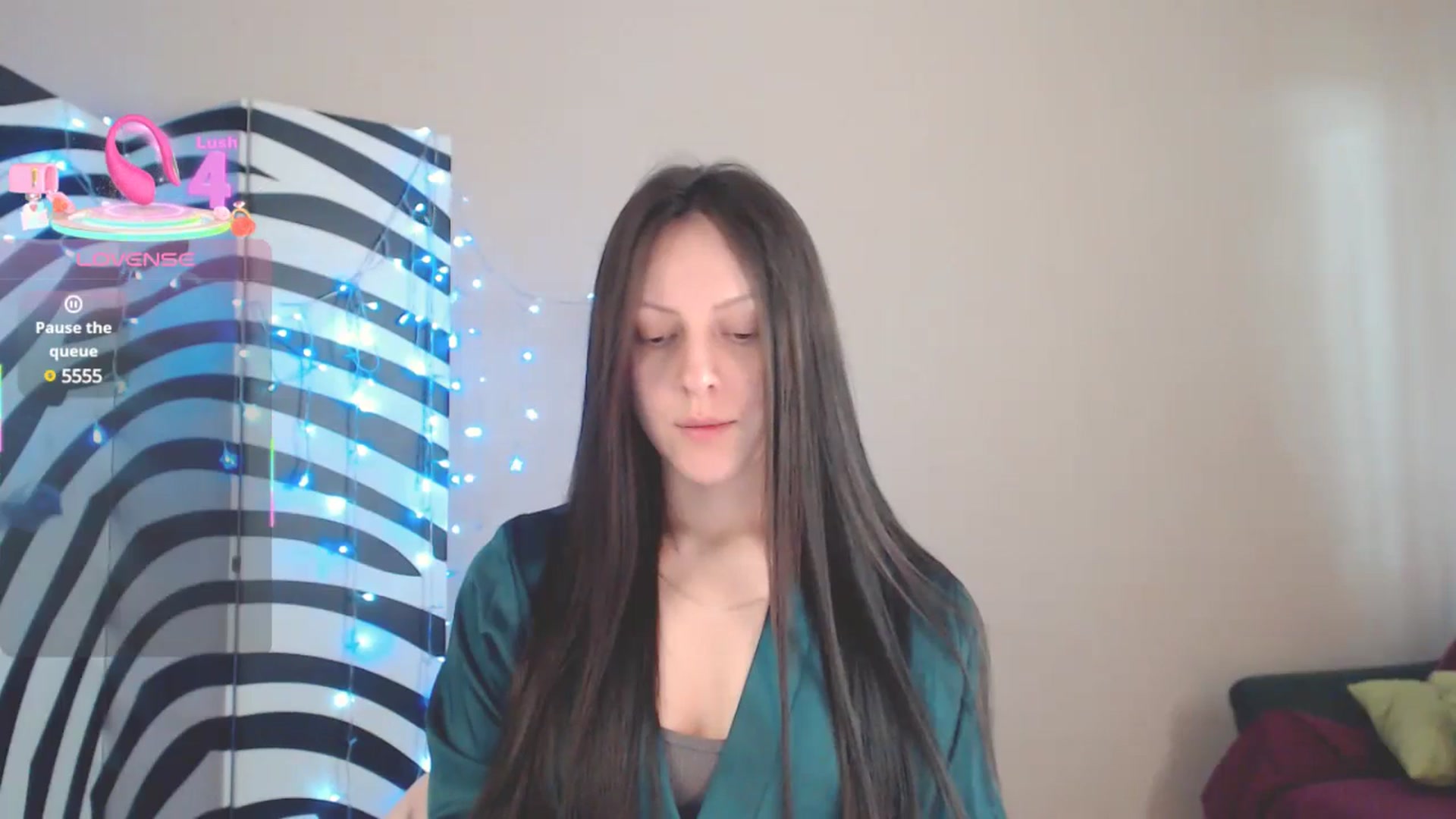 Gallery image thumbnail from BrunetteMuse's myfreecams stream on, 06/21/2025, 09:58 image 17 of 20