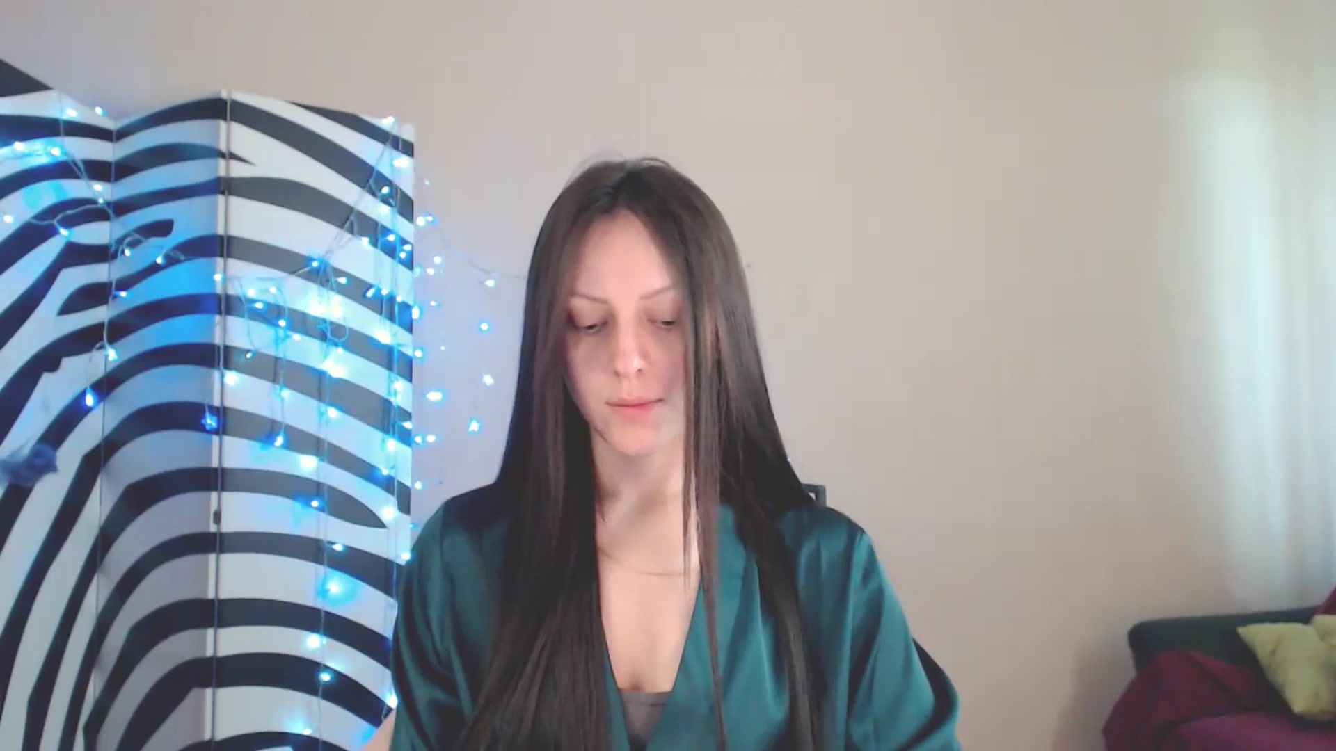 Gallery image thumbnail from BrunetteMuse's myfreecams stream on, 06/21/2025, 09:58 image 4 of 20