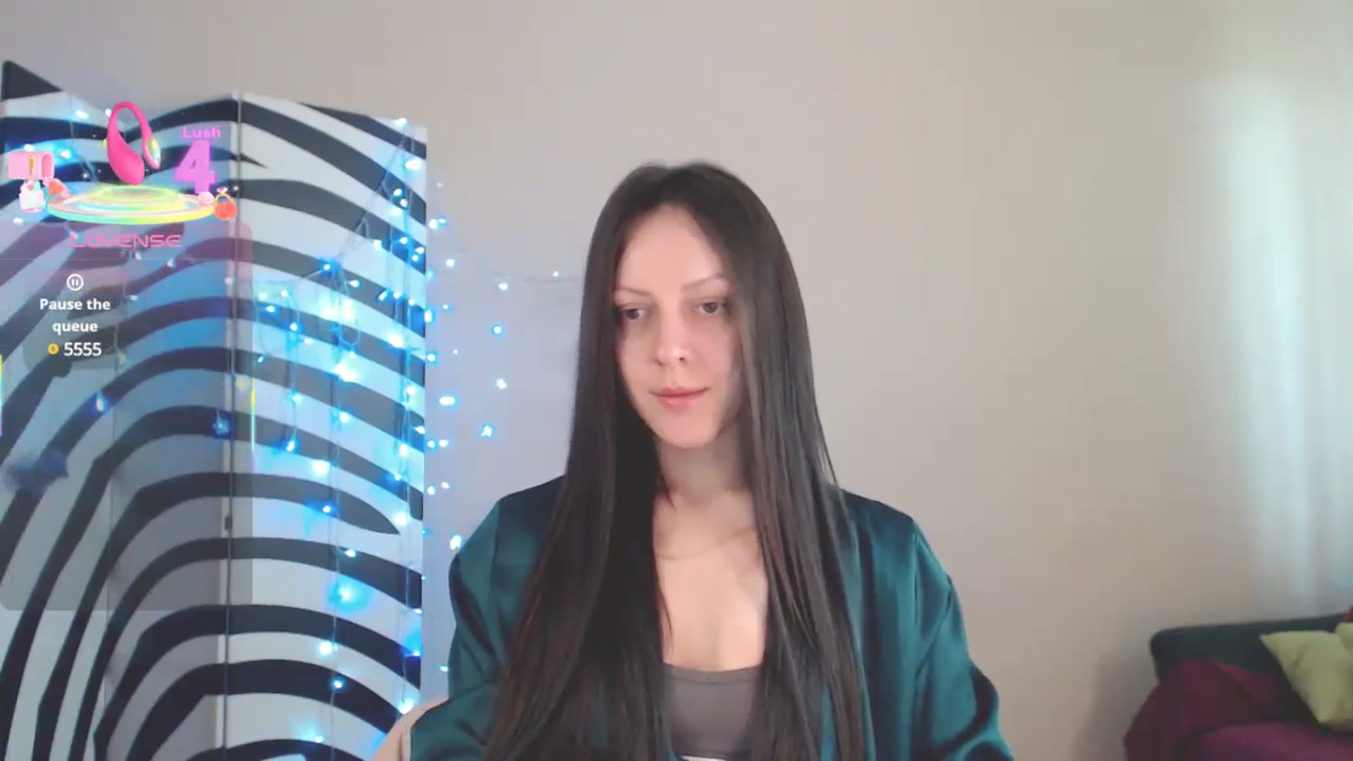 Gallery image thumbnail from BrunetteMuse's myfreecams stream on, 06/21/2025, 10:21 image 16 of 20