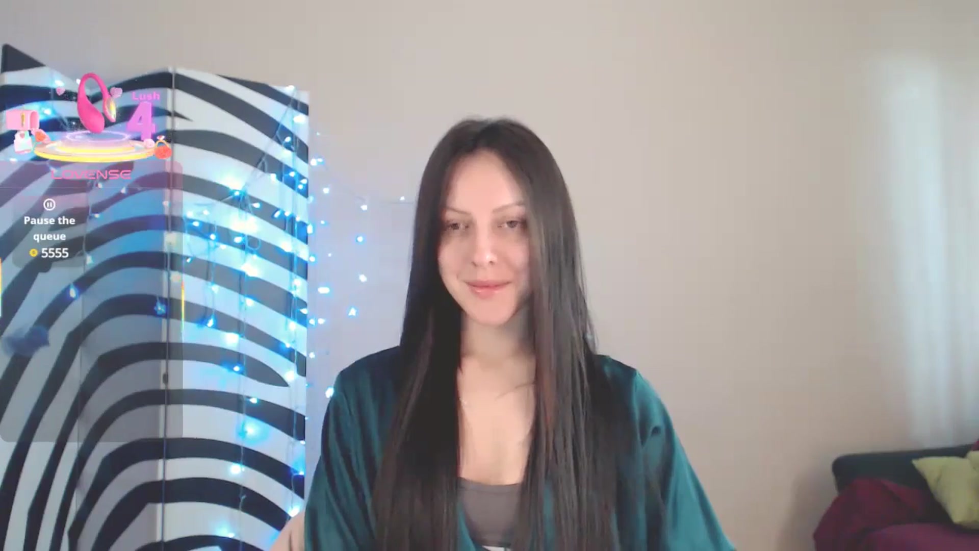 Gallery image thumbnail from BrunetteMuse's myfreecams stream on, 06/21/2025, 10:21 image 8 of 20