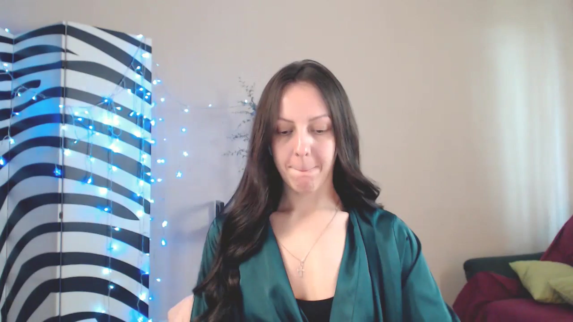 Gallery image thumbnail from BrunetteMuse's myfreecams stream on, 06/24/2025, 10:17 image 8 of 20