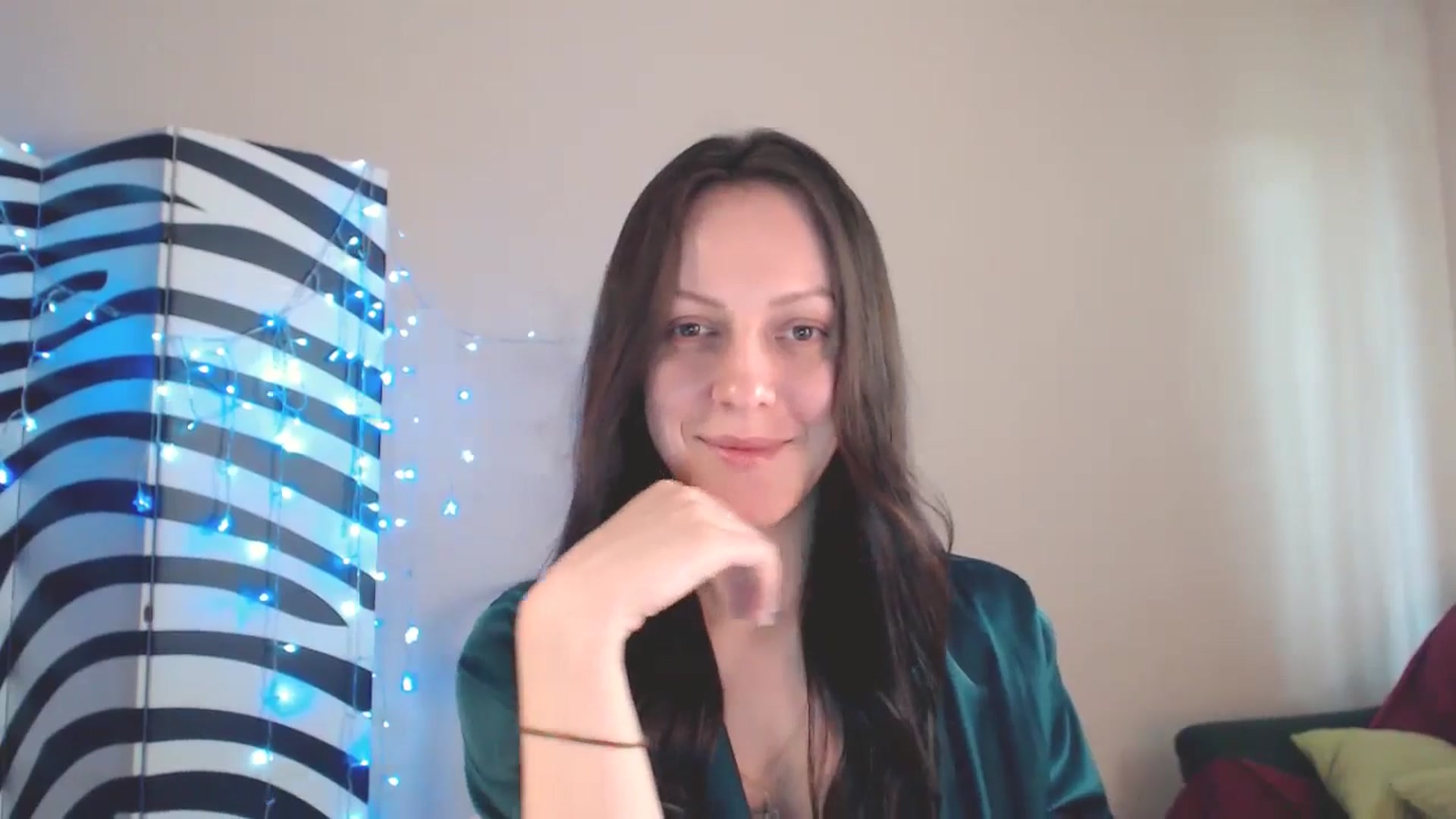 Gallery image thumbnail from BrunetteMuse's myfreecams stream on, 06/24/2025, 10:17 image 16 of 20