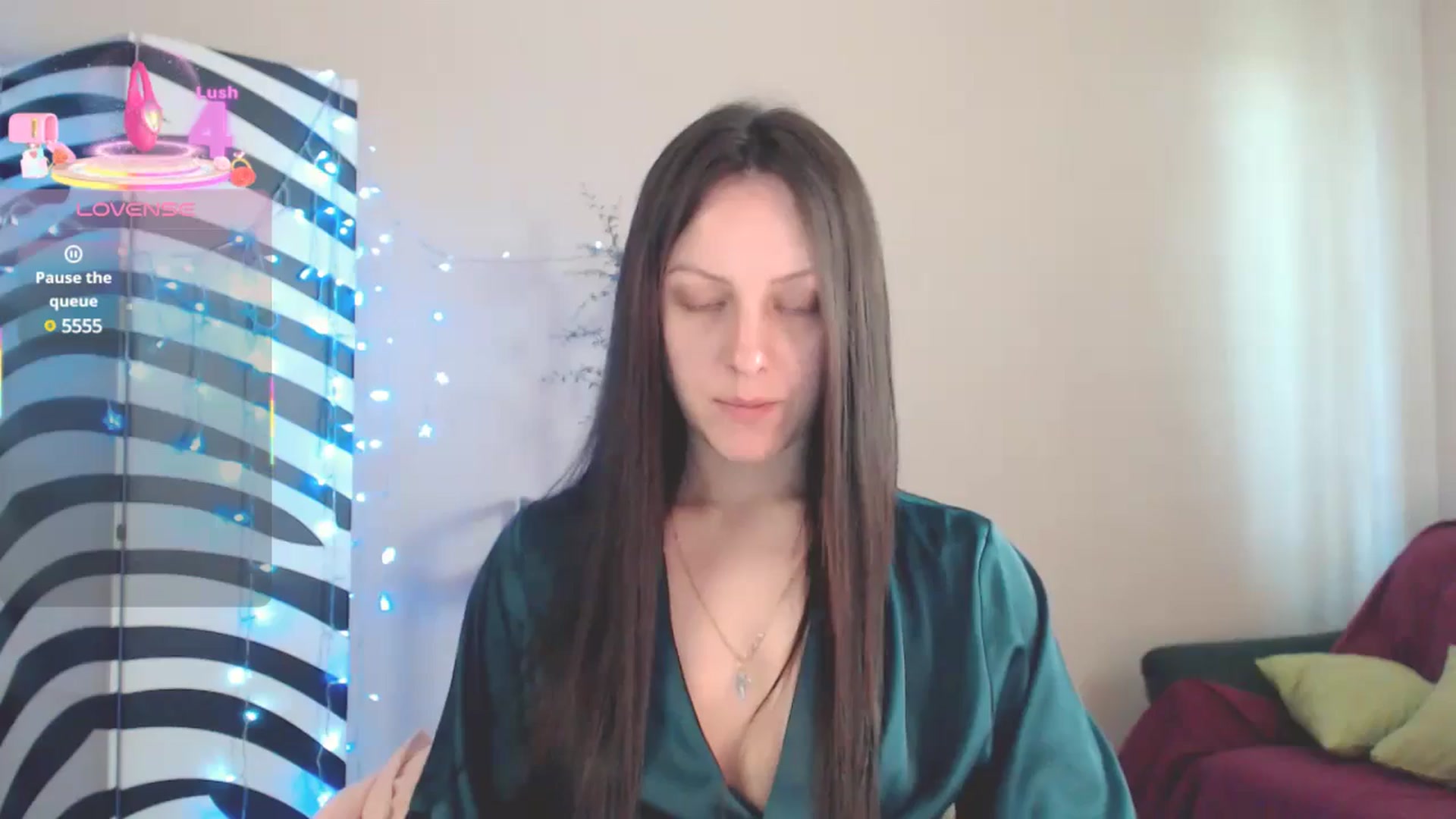 Gallery image thumbnail from BrunetteMuse's myfreecams stream on, 06/25/2025, 10:26 image 4 of 20
