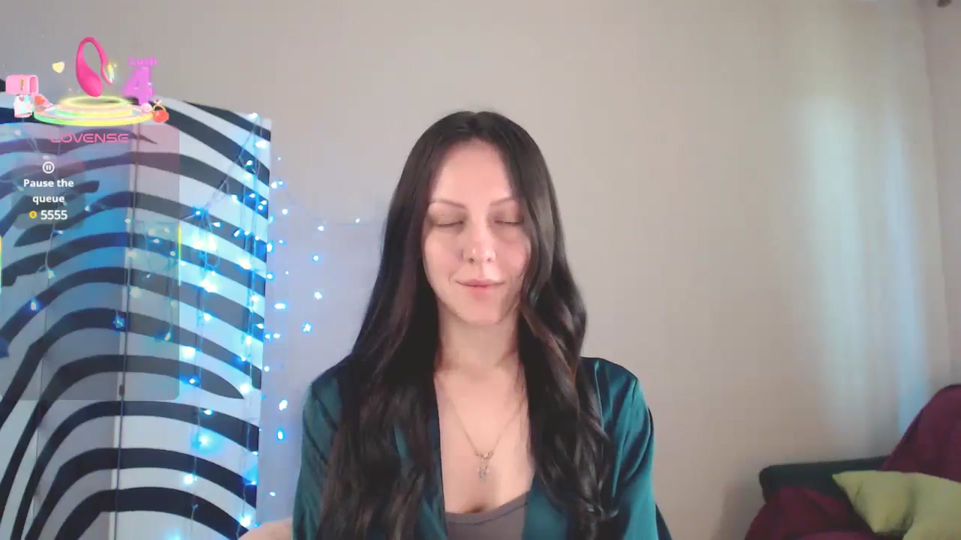 Gallery image thumbnail from BrunetteMuse's myfreecams stream on, 06/26/2025, 09:42 image 7 of 20