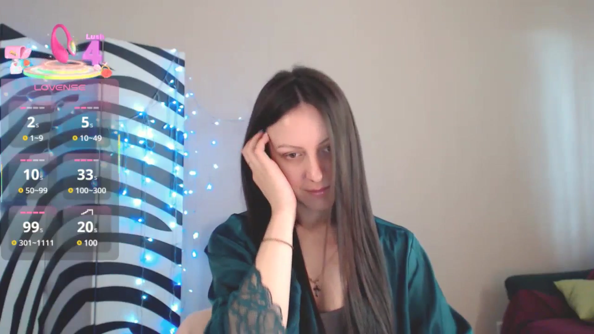 Gallery image thumbnail from BrunetteMuse's myfreecams stream on, 07/01/2025, 09:40 image 15 of 20