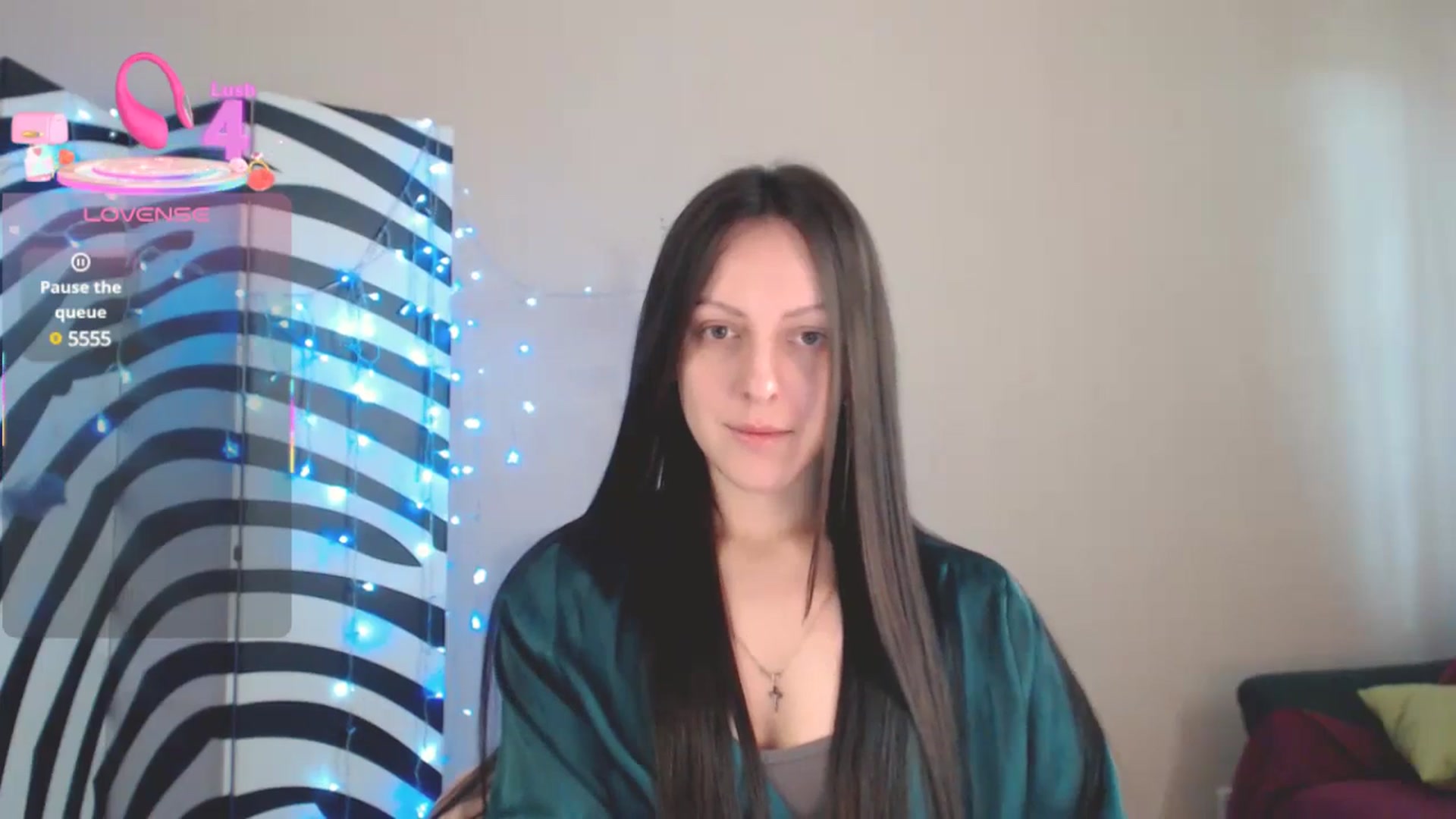 Gallery image thumbnail from BrunetteMuse's myfreecams stream on, 07/01/2025, 09:40 image 12 of 20