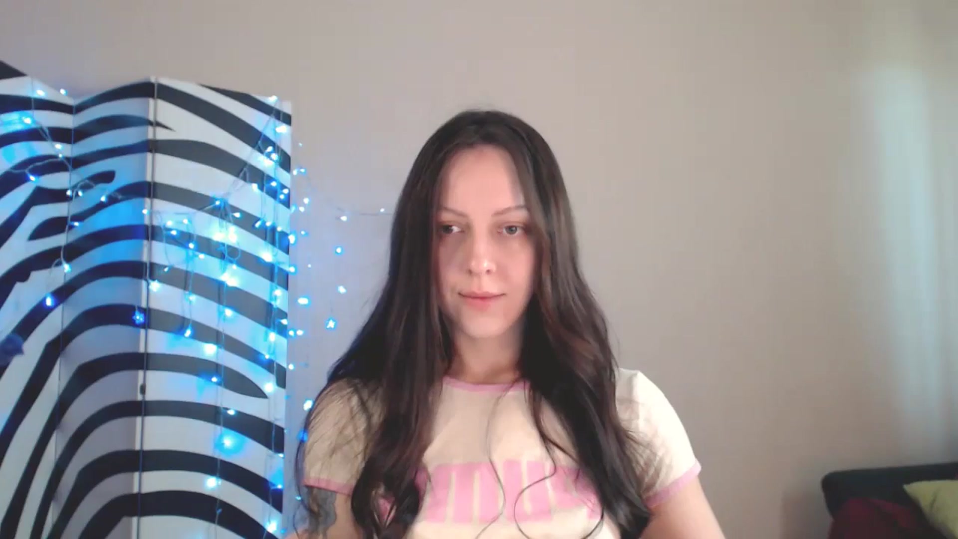 Gallery image thumbnail from BrunetteMuse's myfreecams stream on, 07/04/2025, 10:02 image 7 of 20