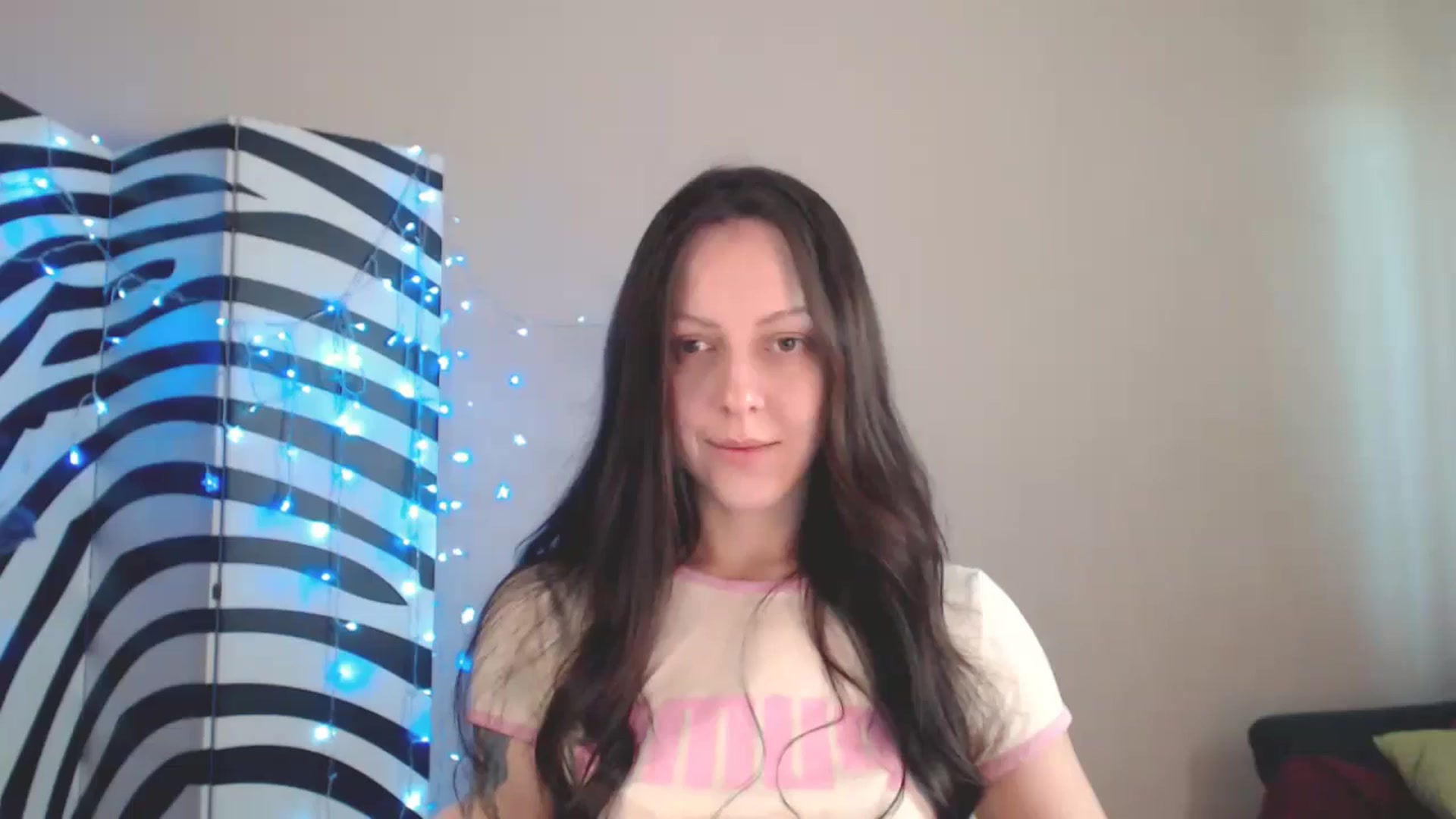 Gallery image thumbnail from BrunetteMuse's myfreecams stream on, 07/04/2025, 10:02 image 6 of 20