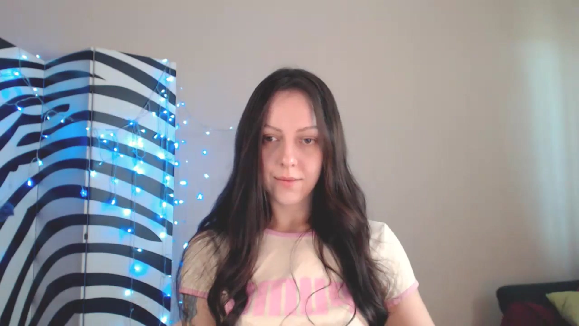 Gallery image thumbnail from BrunetteMuse's myfreecams stream on, 07/04/2025, 10:02 image 11 of 20