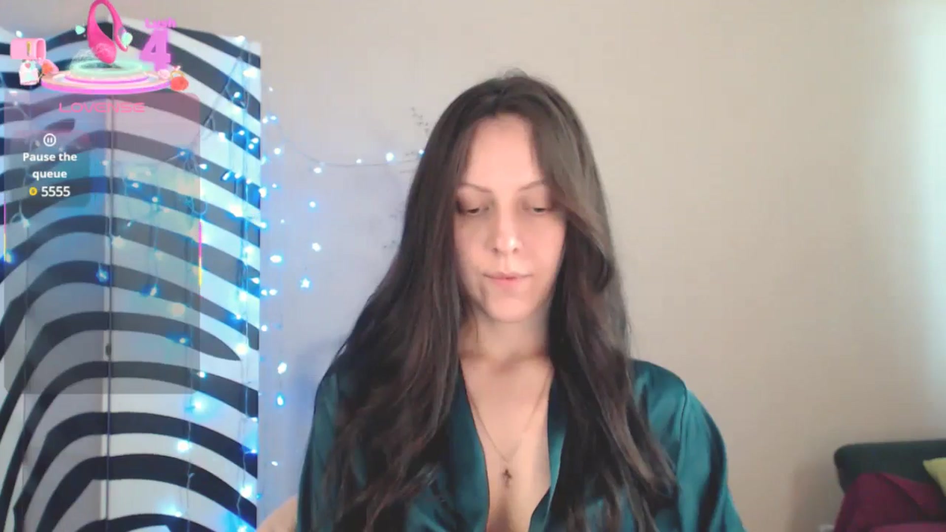 Gallery image thumbnail from BrunetteMuse's myfreecams stream on, 07/04/2025, 11:19 image 13 of 20