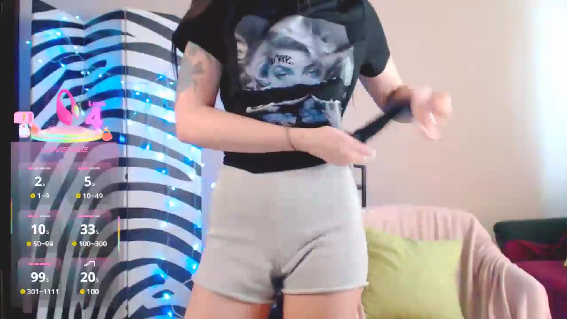 Gallery image thumbnail from BrunetteMuse's myfreecams stream on, 07/11/2025, 13:17 image 19 of 20