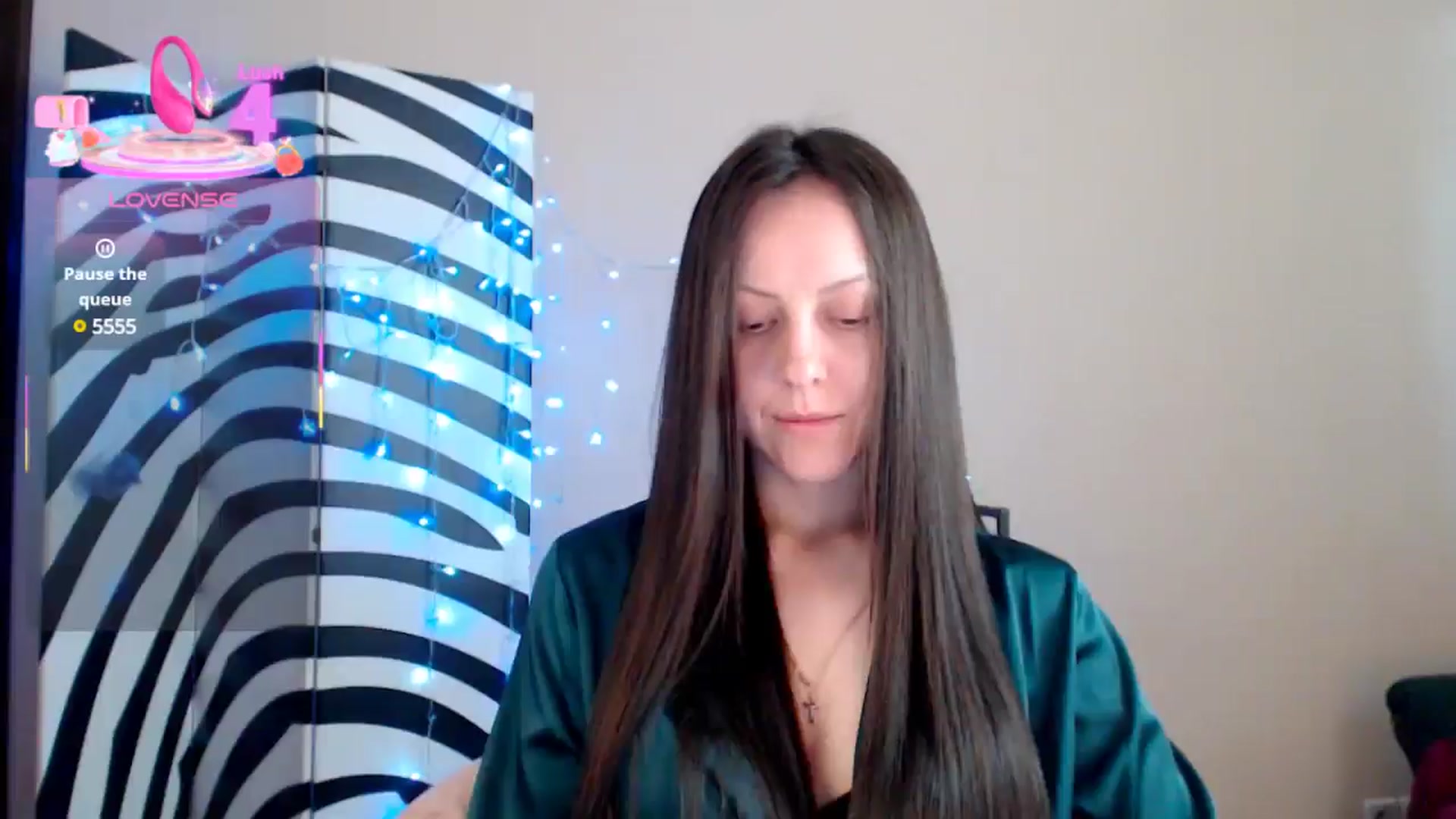 Gallery image thumbnail from BrunetteMuse's myfreecams stream on, 07/14/2025, 10:46 image 10 of 20