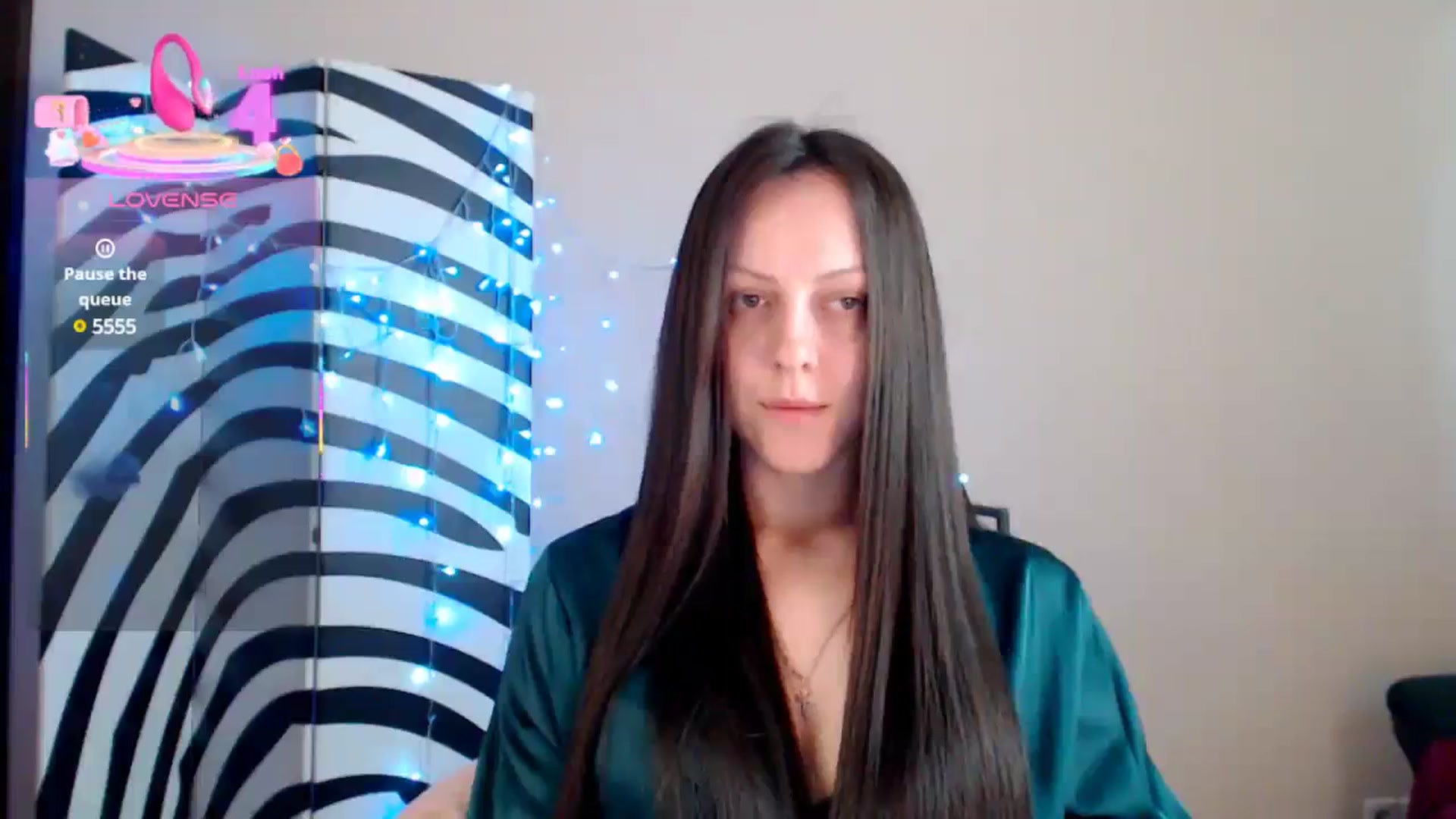 Gallery image thumbnail from BrunetteMuse's myfreecams stream on, 07/14/2025, 10:46 image 6 of 20