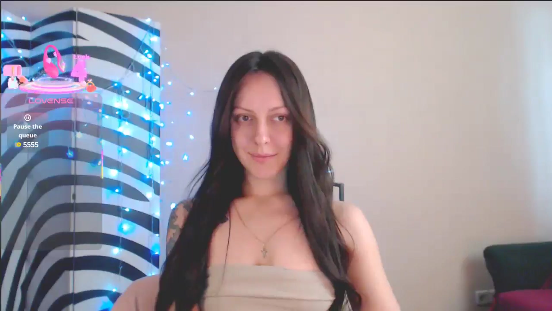 Gallery image thumbnail from BrunetteMuse's myfreecams stream on, 07/15/2025, 10:55 image 14 of 20