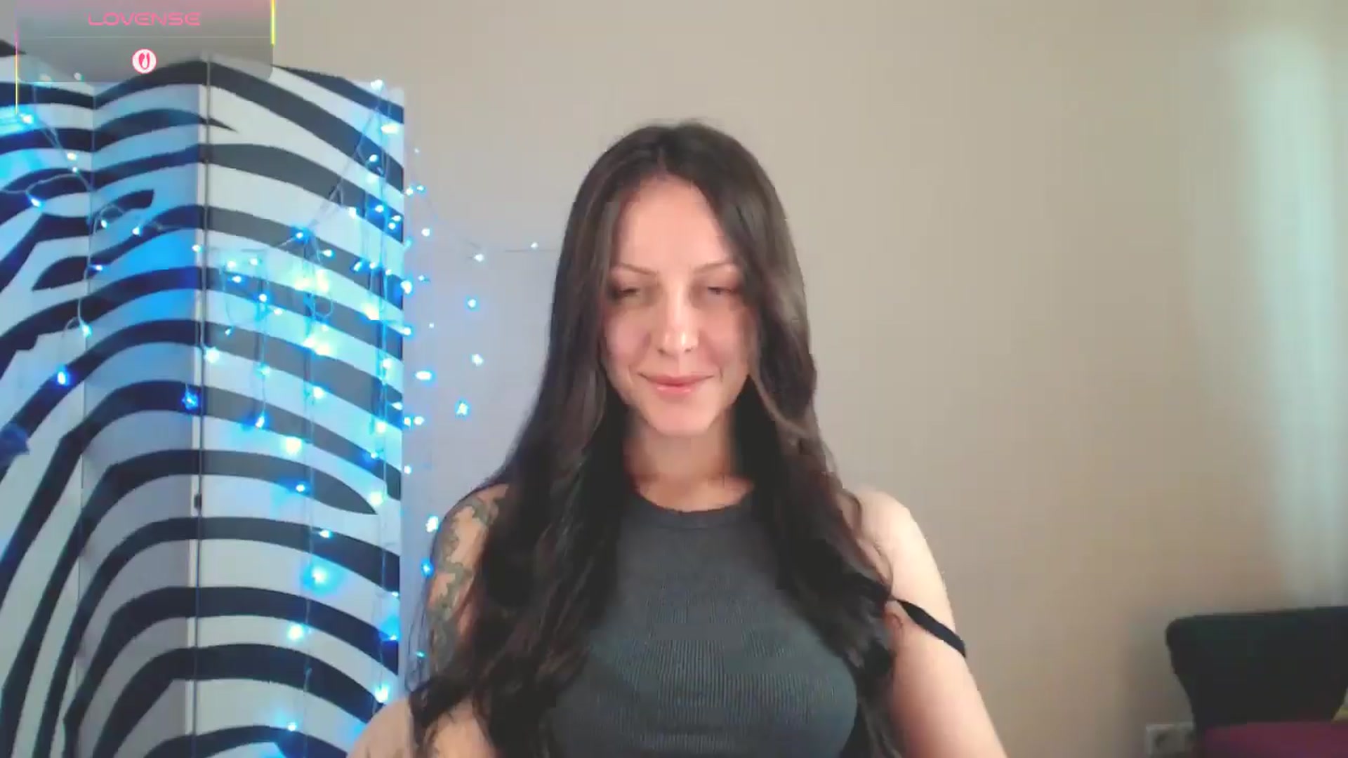 Gallery image thumbnail from BrunetteMuse's myfreecams stream on, 07/16/2025, 09:56 image 14 of 20