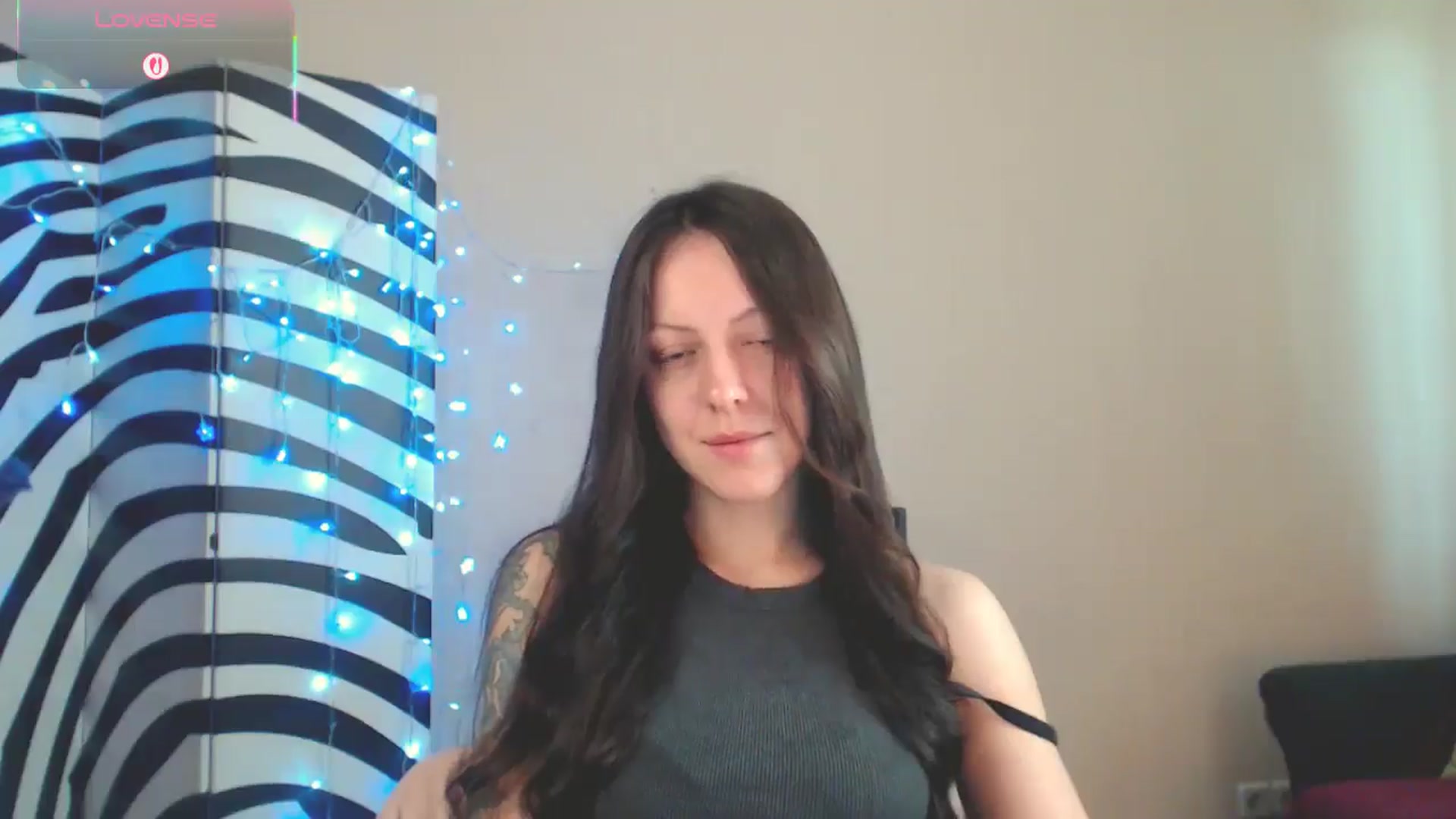 Gallery image thumbnail from BrunetteMuse's myfreecams stream on, 07/16/2025, 09:56 image 18 of 20