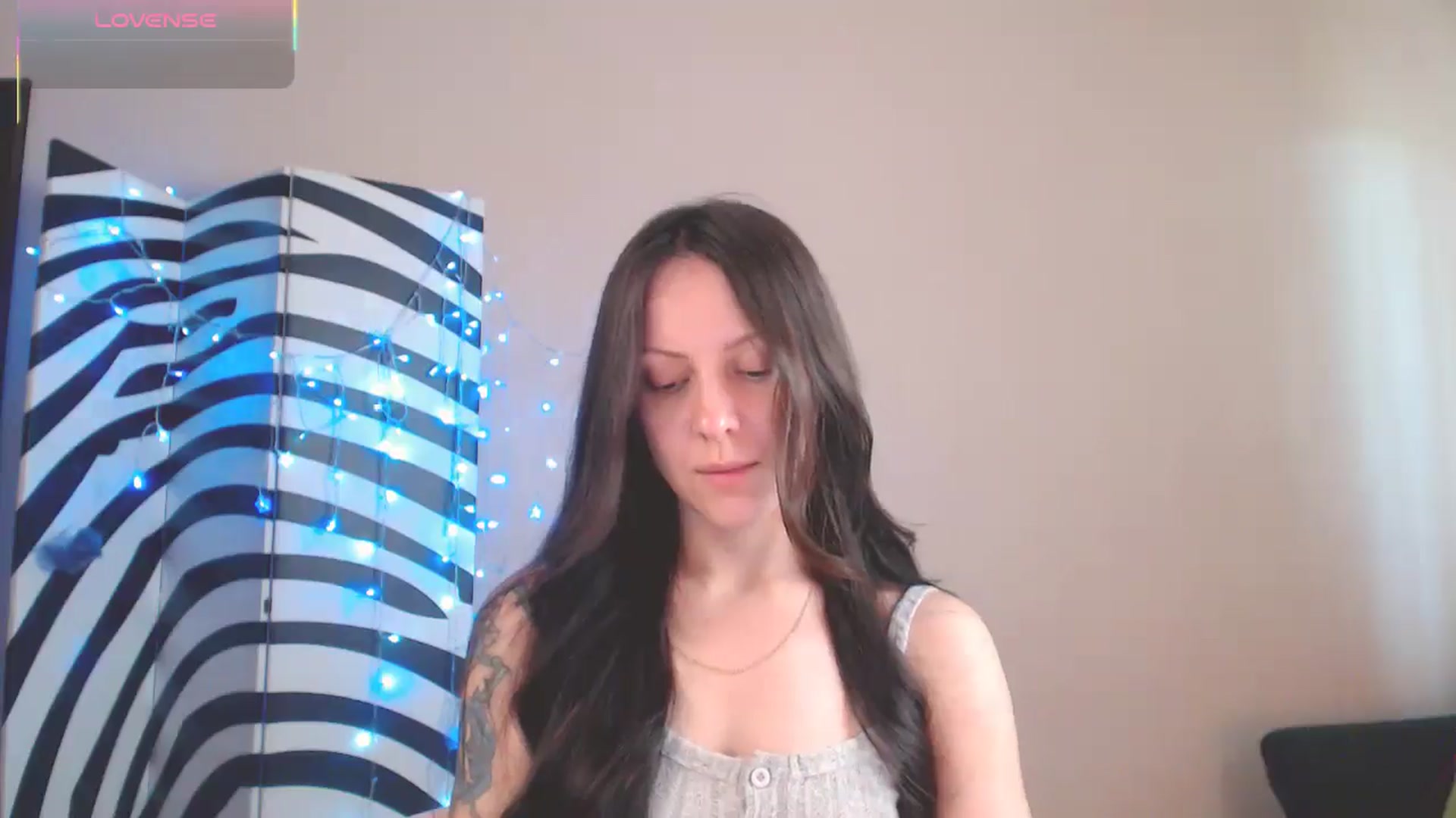 Gallery image thumbnail from BrunetteMuse's myfreecams stream on, 07/16/2025, 11:27 image 4 of 20