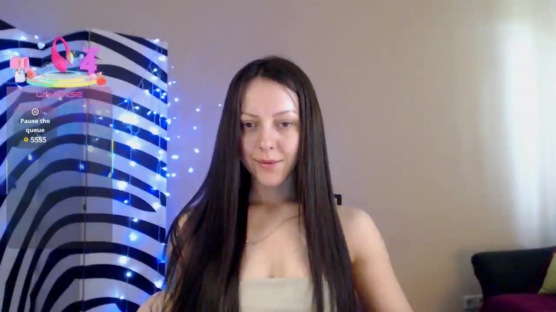 Gallery image thumbnail from BrunetteMuse's myfreecams stream on, 07/17/2025, 10:42 image 9 of 20