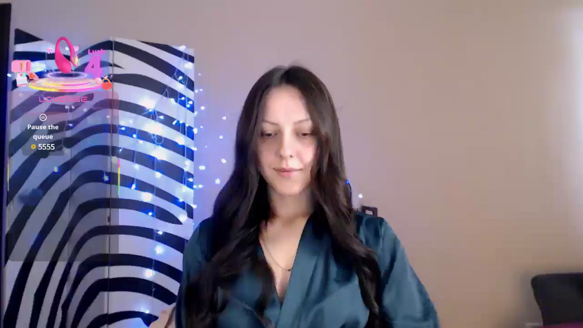 Gallery image thumbnail from BrunetteMuse's myfreecams stream on, 07/18/2025, 10:21 image 2 of 20