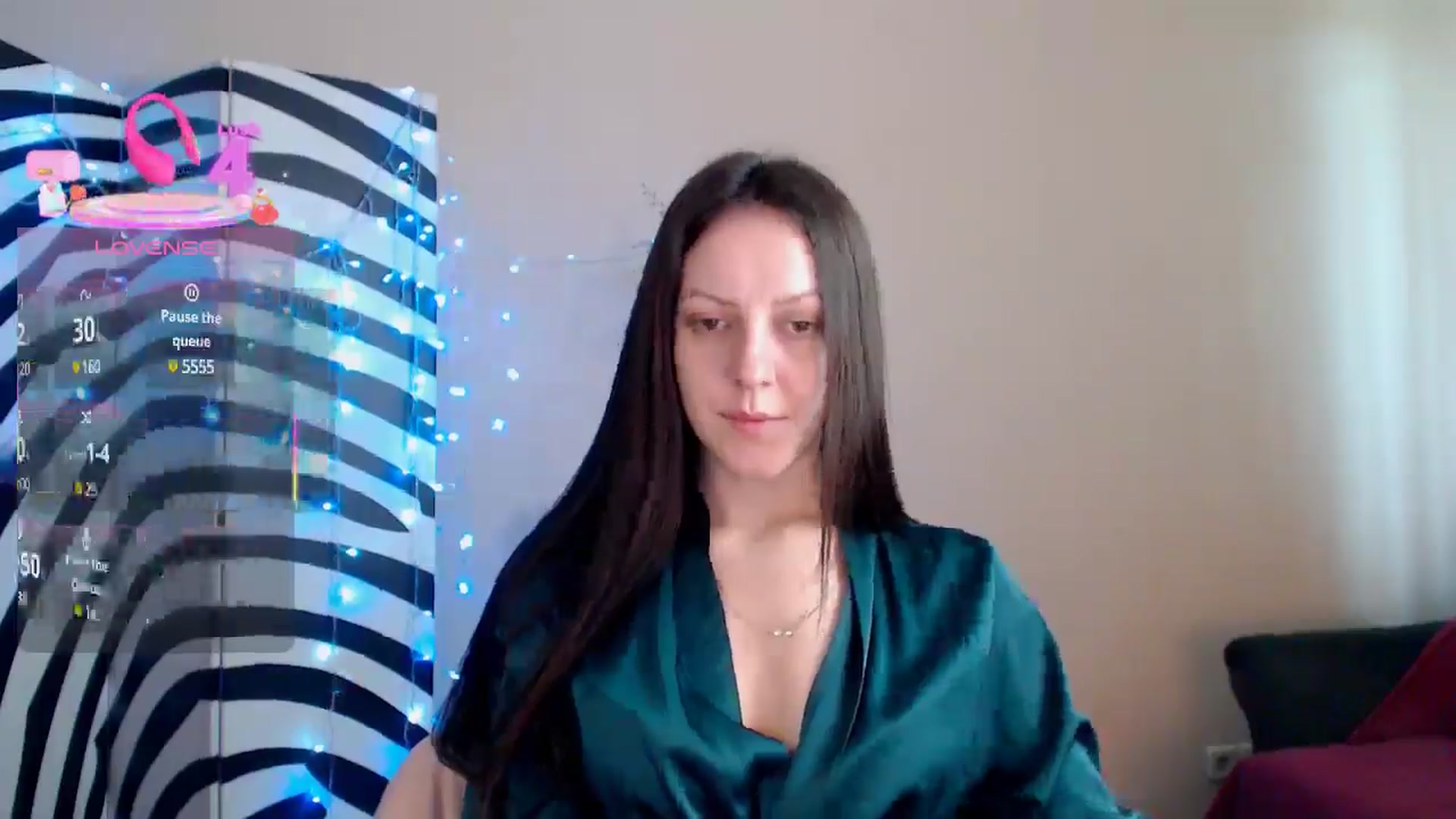 Gallery image thumbnail from BrunetteMuse's myfreecams stream on, 07/19/2025, 10:30 image 11 of 20