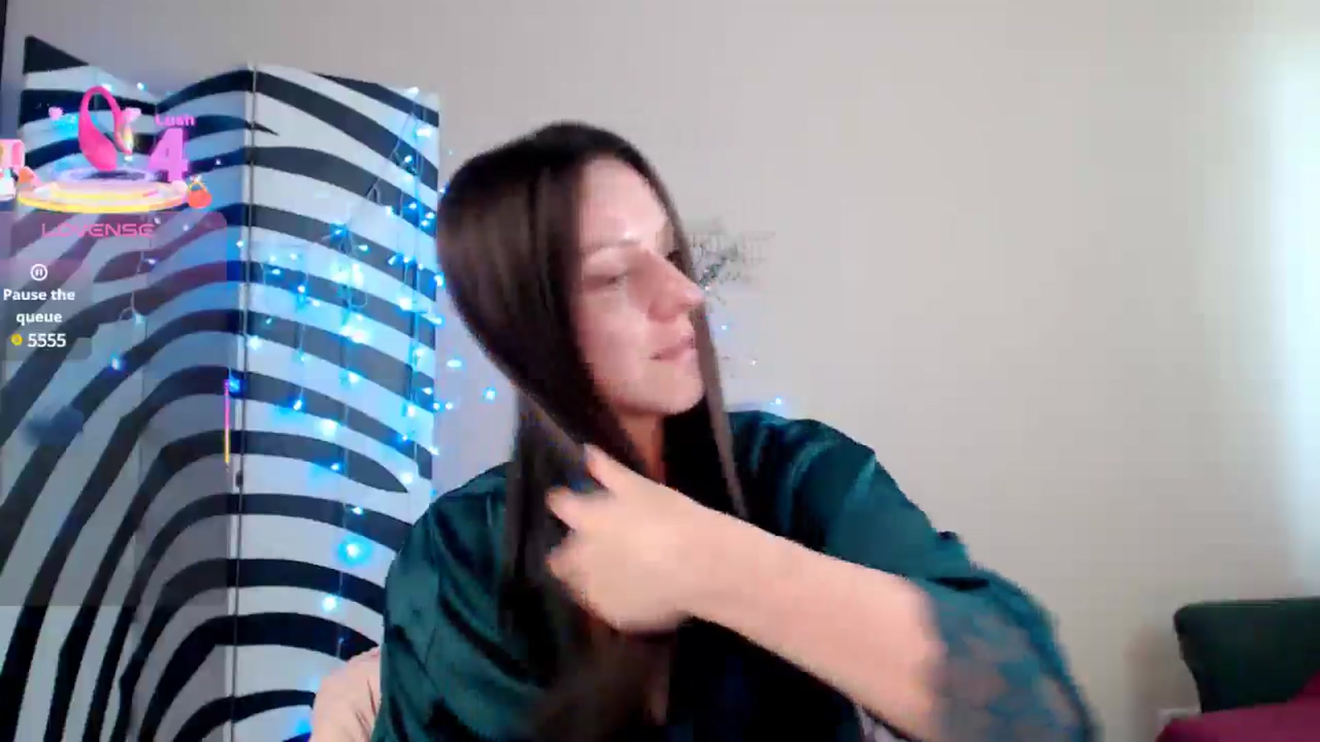 Gallery image thumbnail from BrunetteMuse's myfreecams stream on, 07/21/2025, 12:07 image 18 of 20