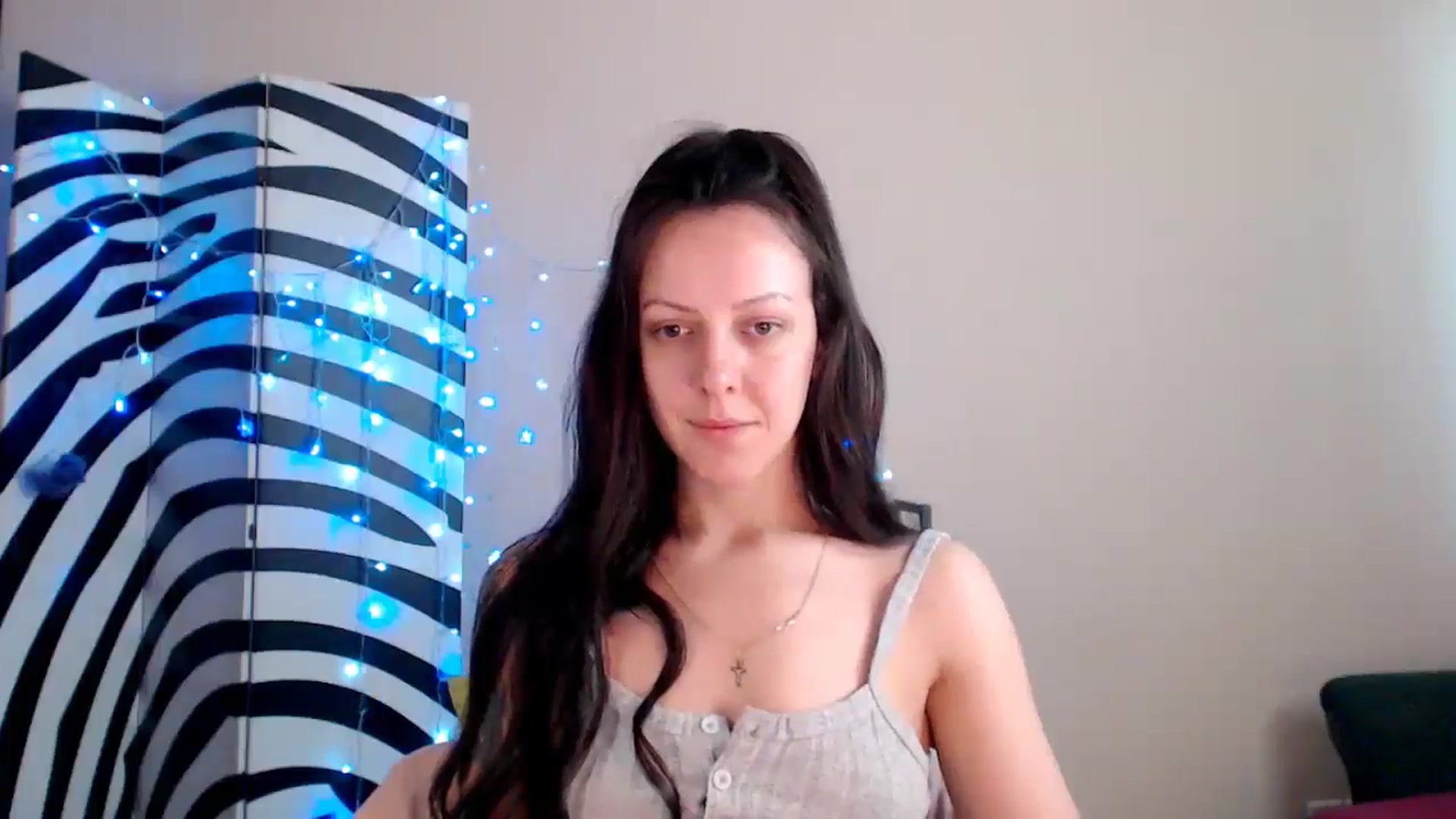 Gallery image thumbnail from BrunetteMuse's myfreecams stream on, 07/22/2025, 10:26 image 17 of 20