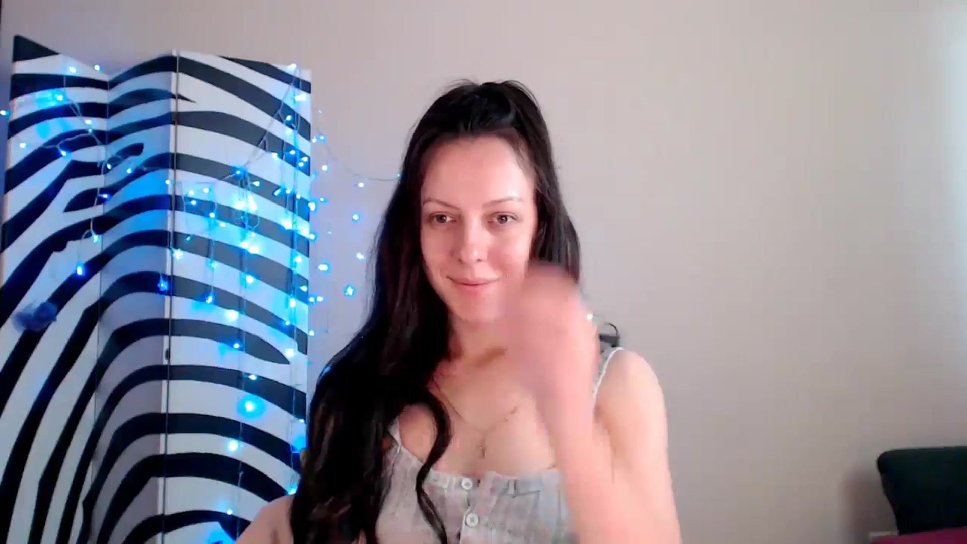 Gallery image thumbnail from BrunetteMuse's myfreecams stream on, 07/22/2025, 10:26 image 15 of 20