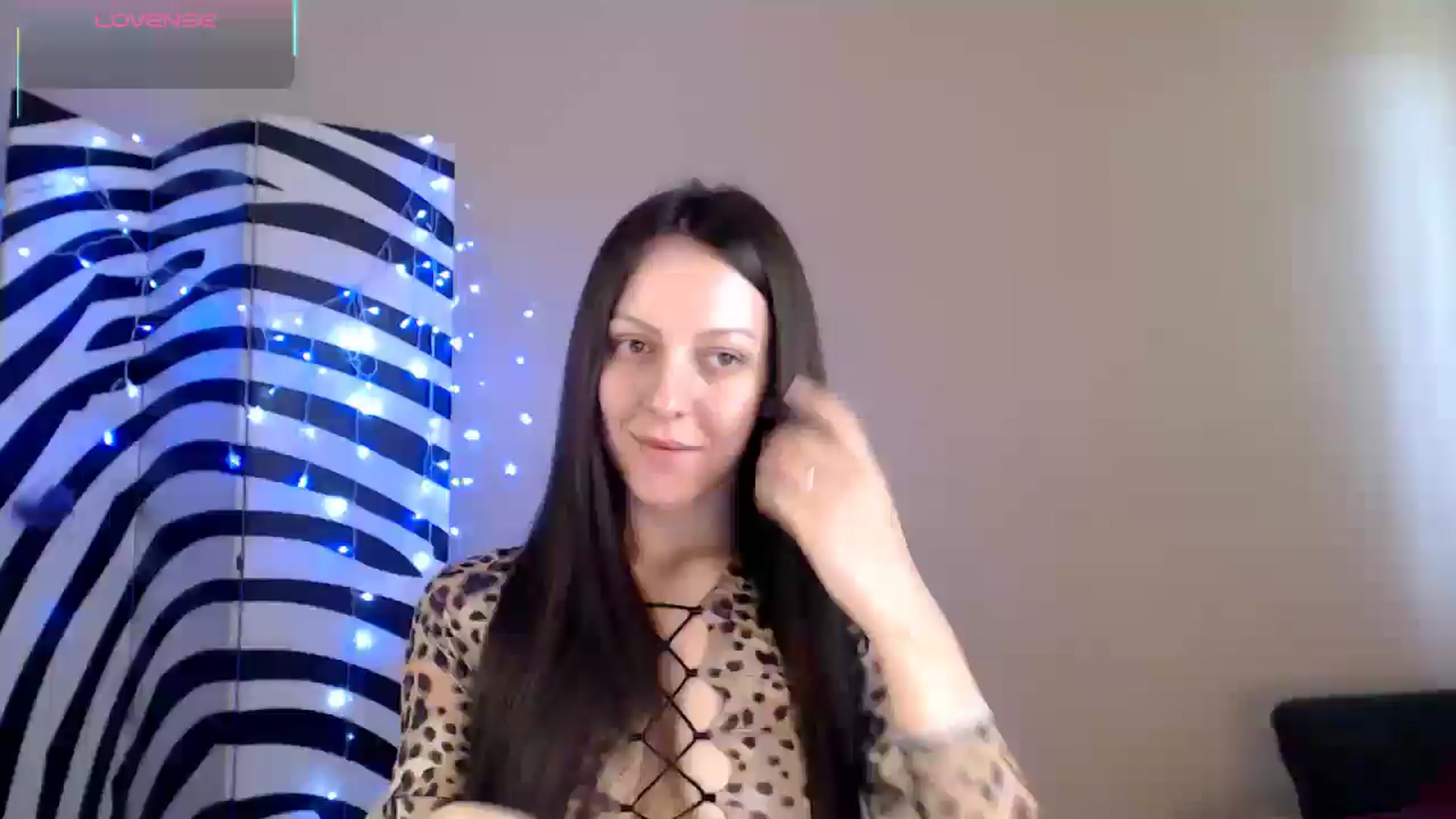 Gallery image thumbnail from BrunetteMuse's myfreecams stream on, 07/23/2025, 10:25 image 7 of 20