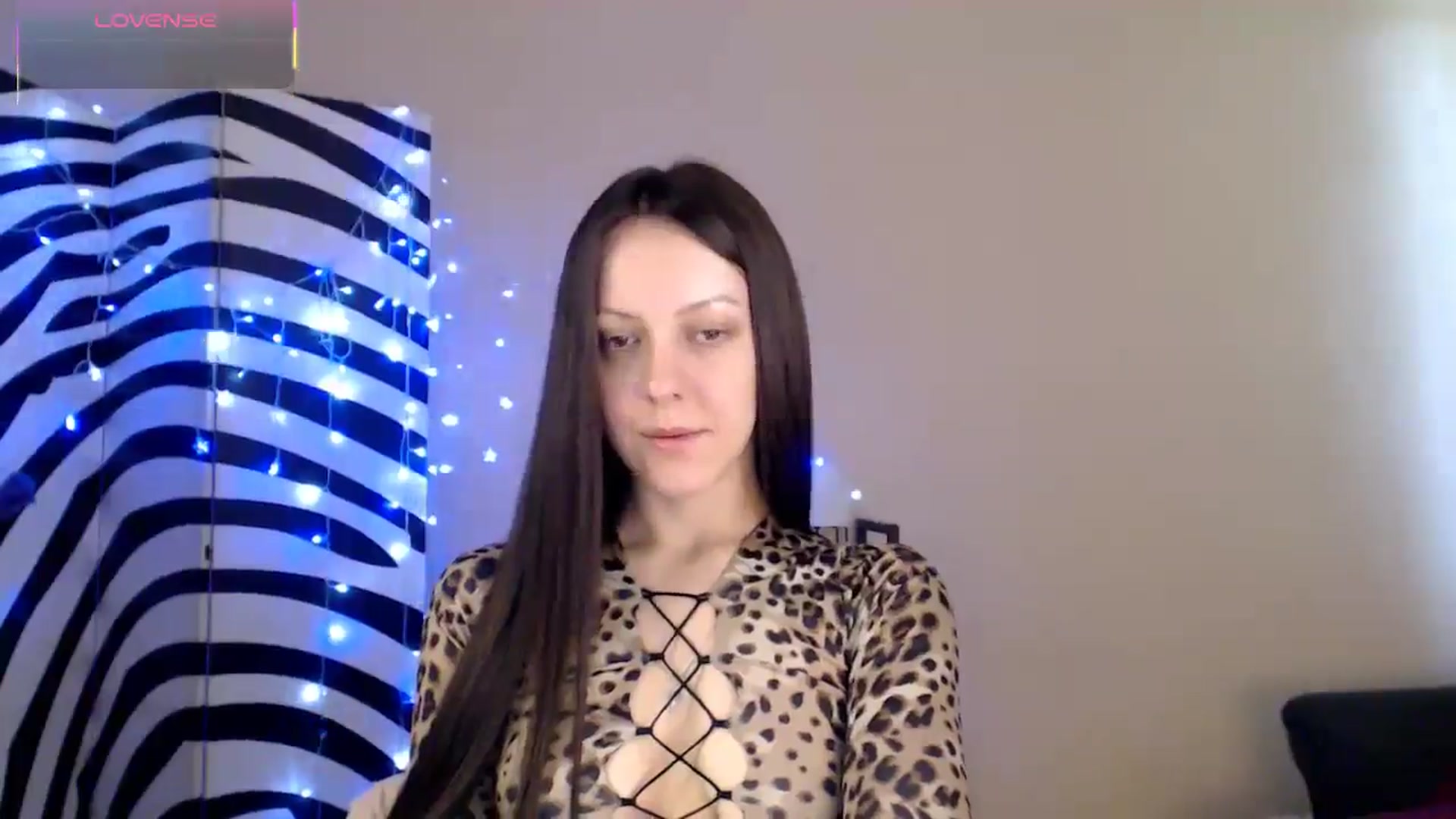 Gallery image thumbnail from BrunetteMuse's myfreecams stream on, 07/23/2025, 10:25 image 19 of 20