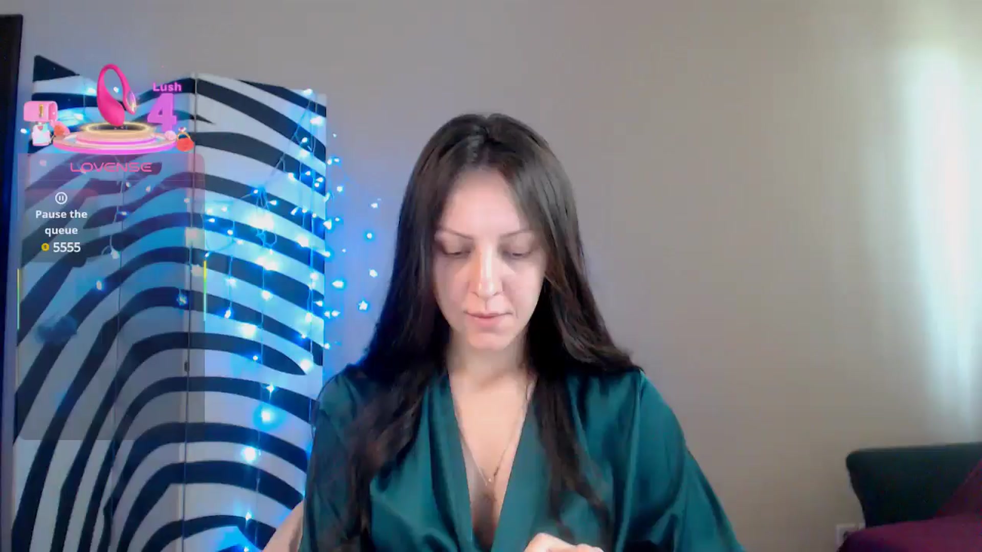 Gallery image thumbnail from BrunetteMuse's myfreecams stream on, 07/26/2025, 10:40 image 3 of 20
