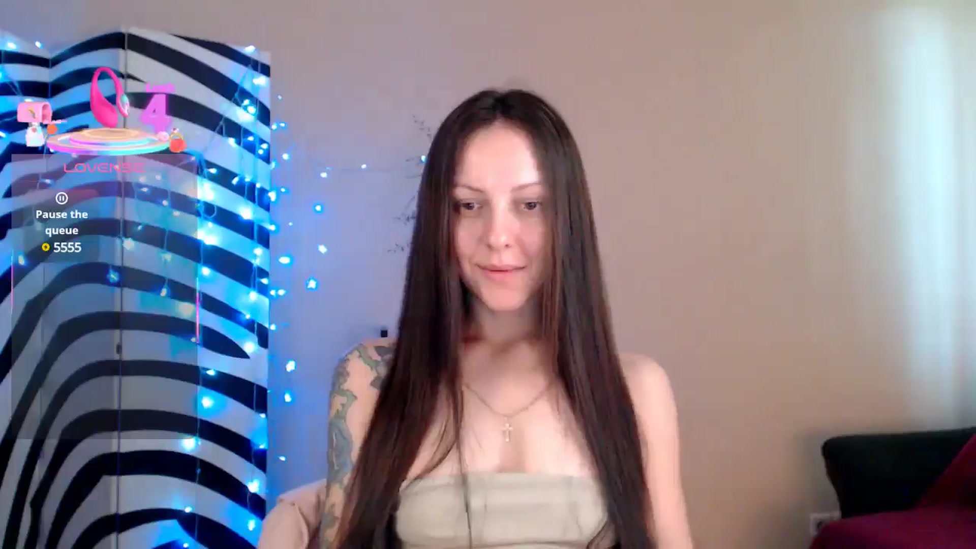Gallery image thumbnail from BrunetteMuse's myfreecams stream on, 07/28/2025, 10:24 image 16 of 20