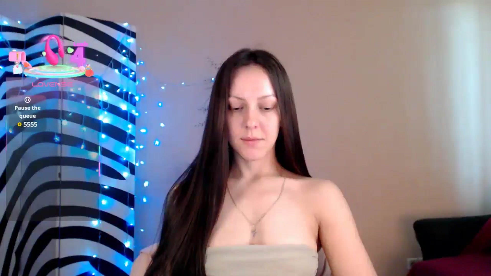 Gallery image thumbnail from BrunetteMuse's myfreecams stream on, 07/28/2025, 10:24 image 2 of 20