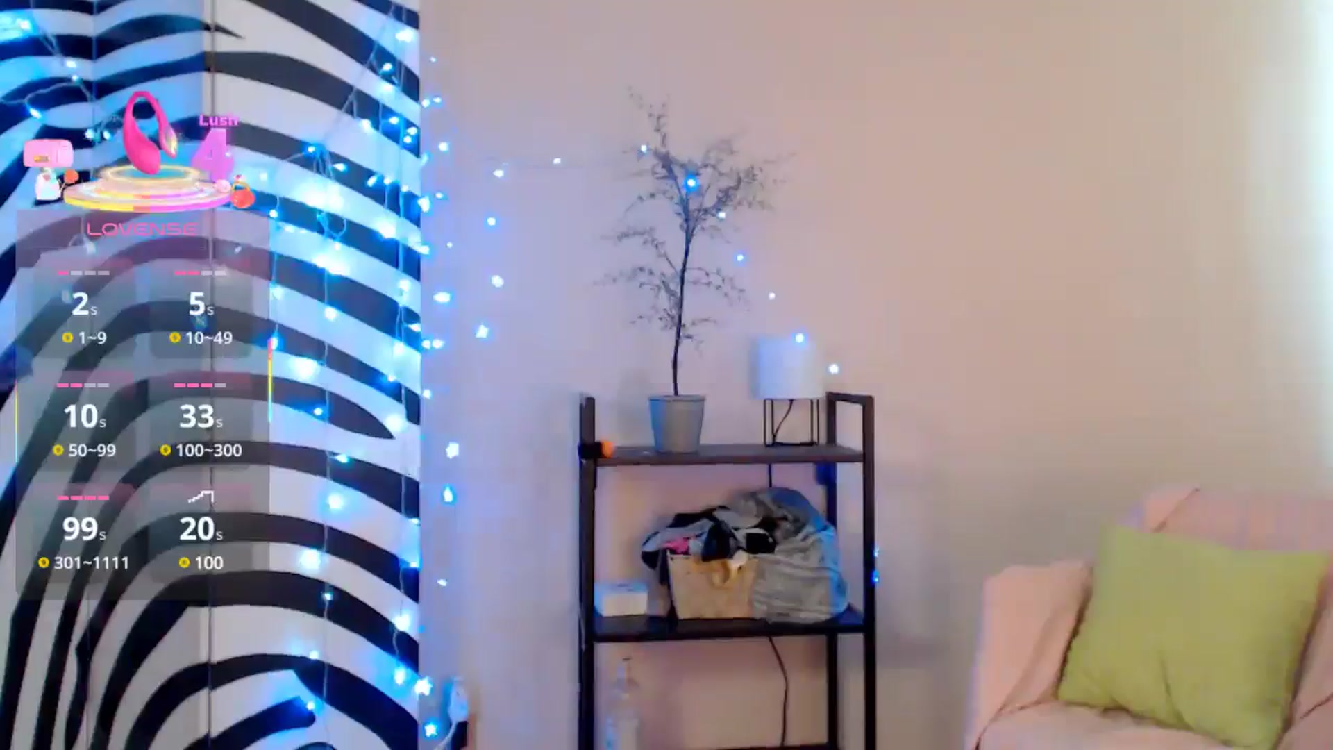 Gallery image thumbnail from BrunetteMuse's myfreecams stream on, 07/28/2025, 11:37 image 14 of 20