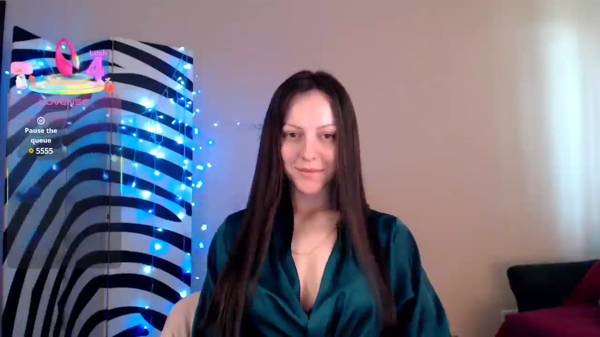 Gallery image thumbnail from BrunetteMuse's myfreecams stream on, 07/29/2025, 10:28 image 4 of 20