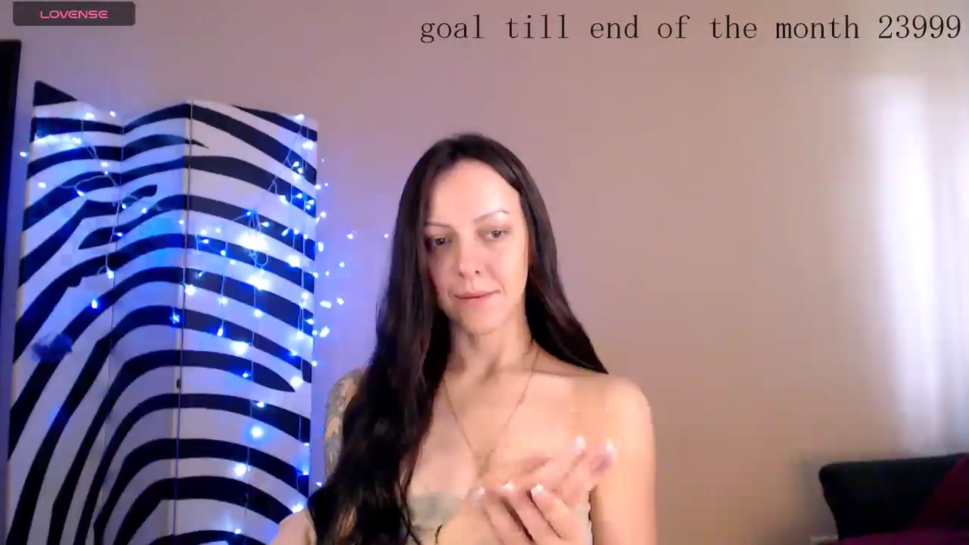 Gallery image thumbnail from BrunetteMuse's myfreecams stream on, 07/30/2025, 10:19 image 8 of 20