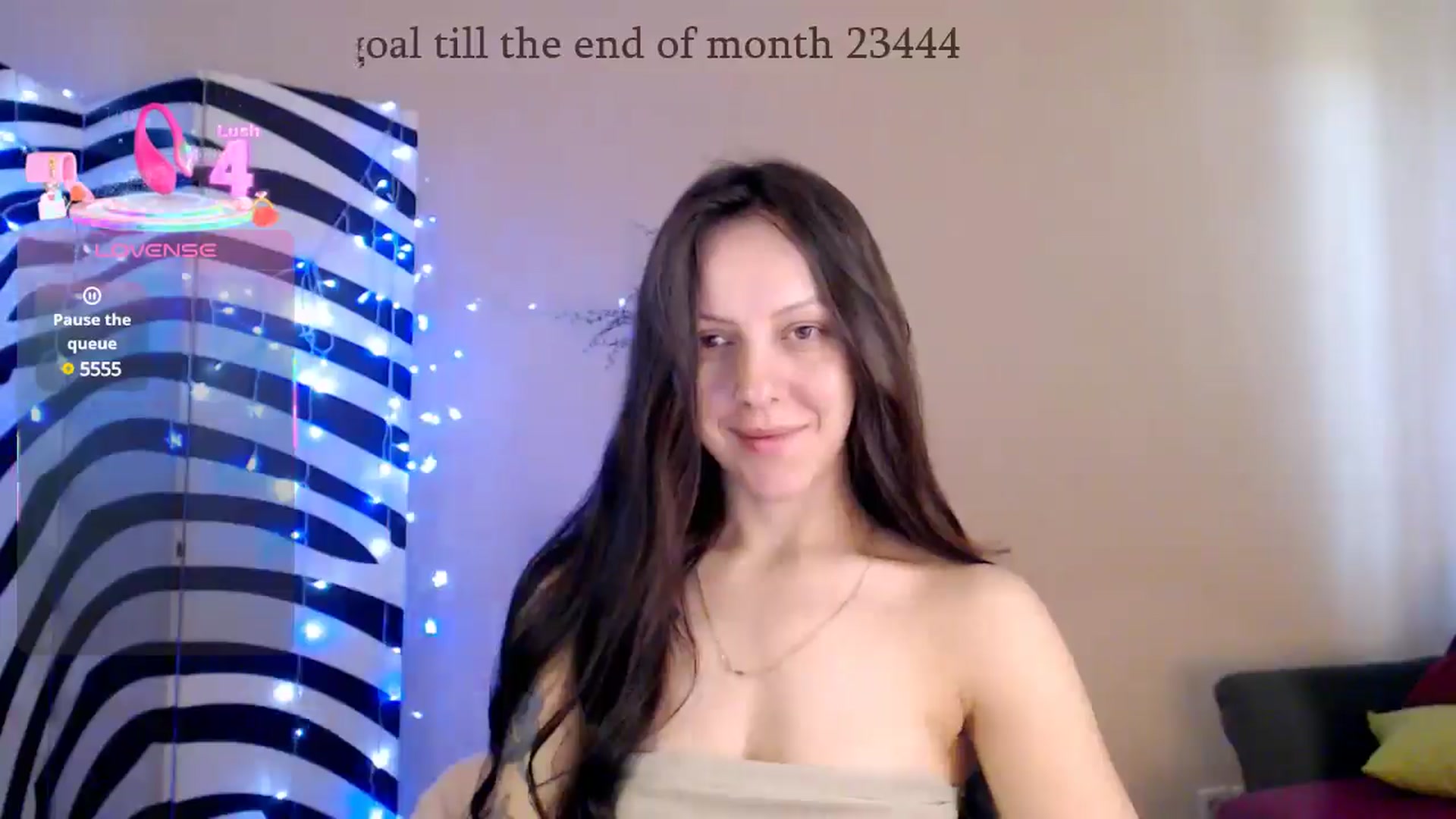 Gallery image thumbnail from BrunetteMuse's myfreecams stream on, 07/31/2025, 09:35 image 8 of 20