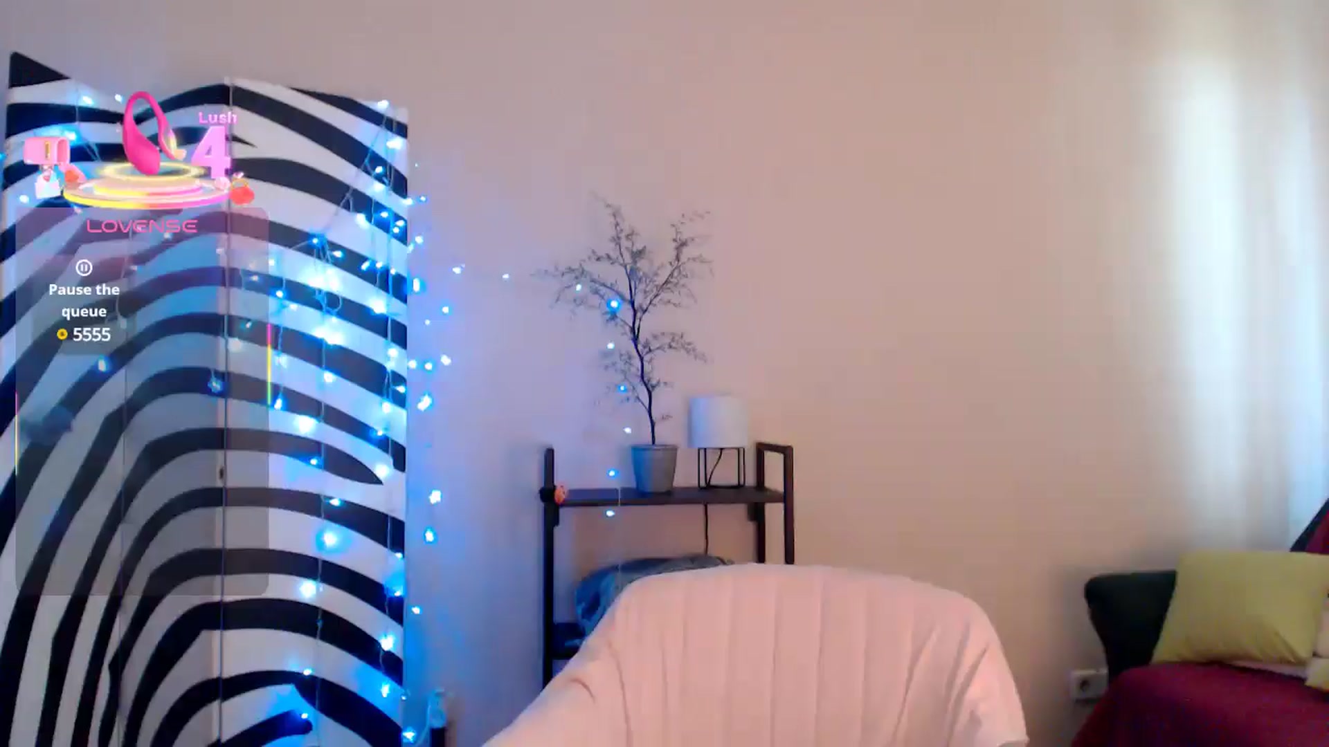 Gallery image thumbnail from BrunetteMuse's myfreecams stream on, 08/11/2025, 09:27 image 17 of 20
